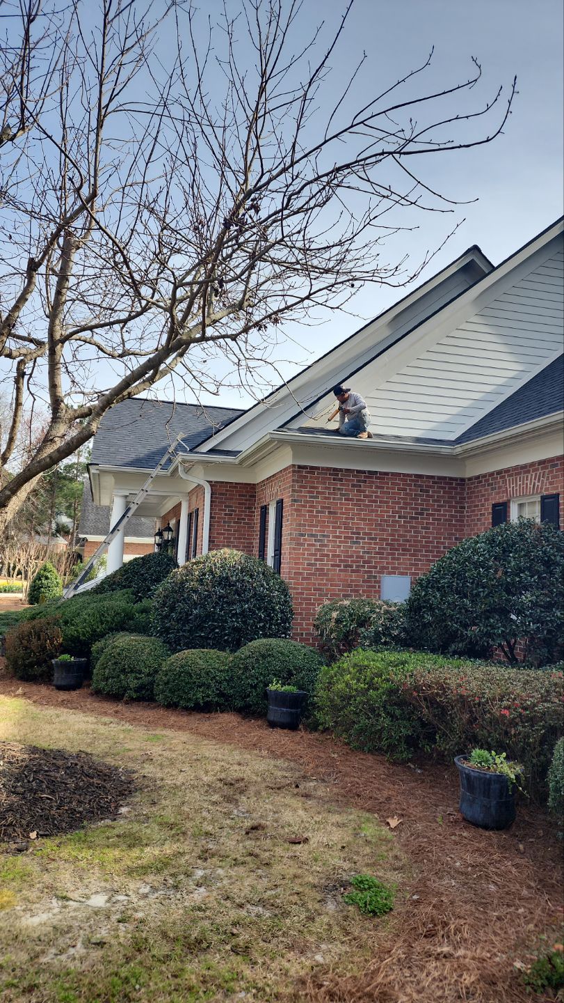 Residential Roofing Installation using Owens Corning® Oakridge Onyx Black by Indigo State Roofing