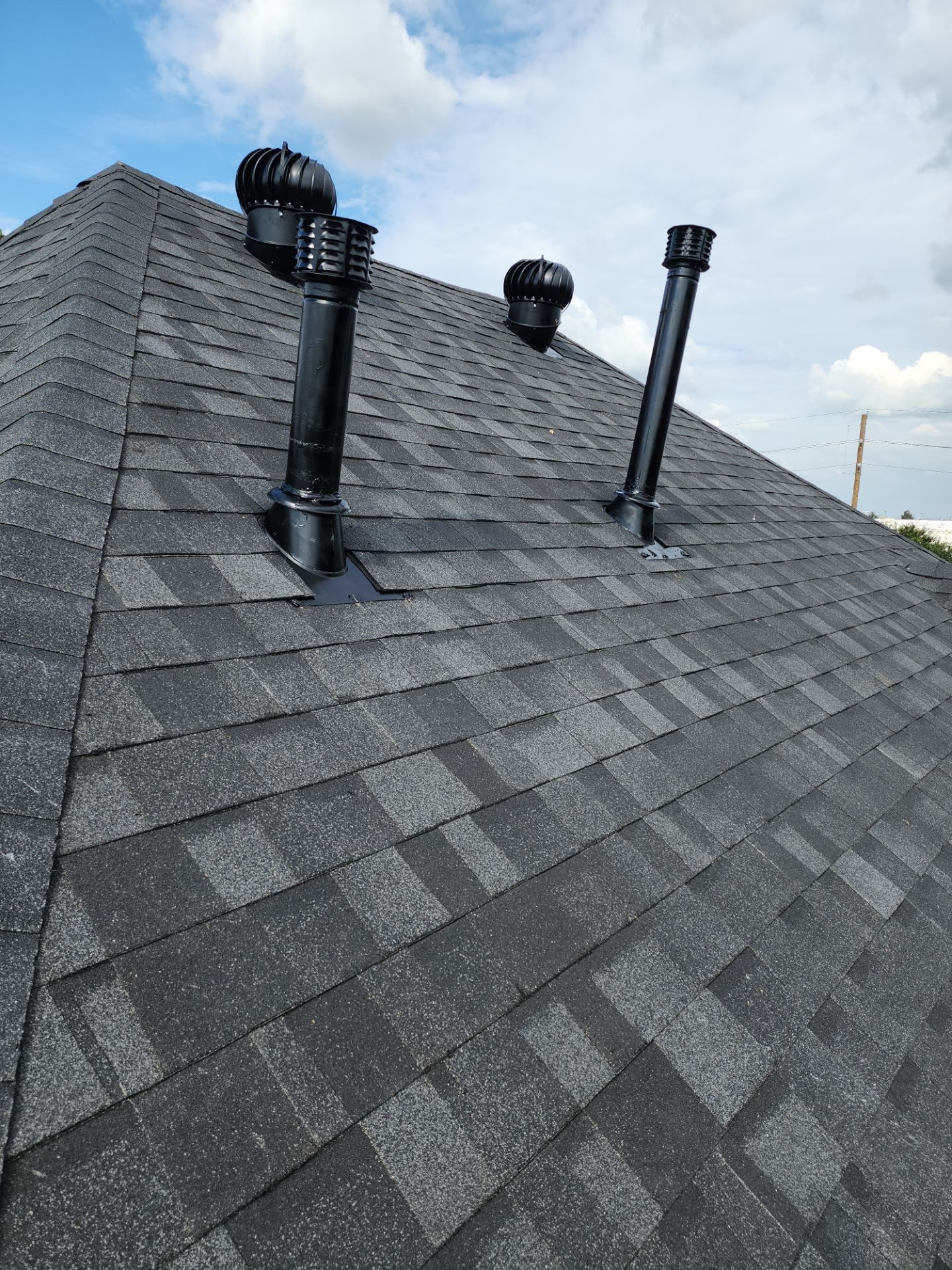 Residential Roofing Installation using Owen's Corning Duration (Lifetime) Shingles by Roof Repair Company