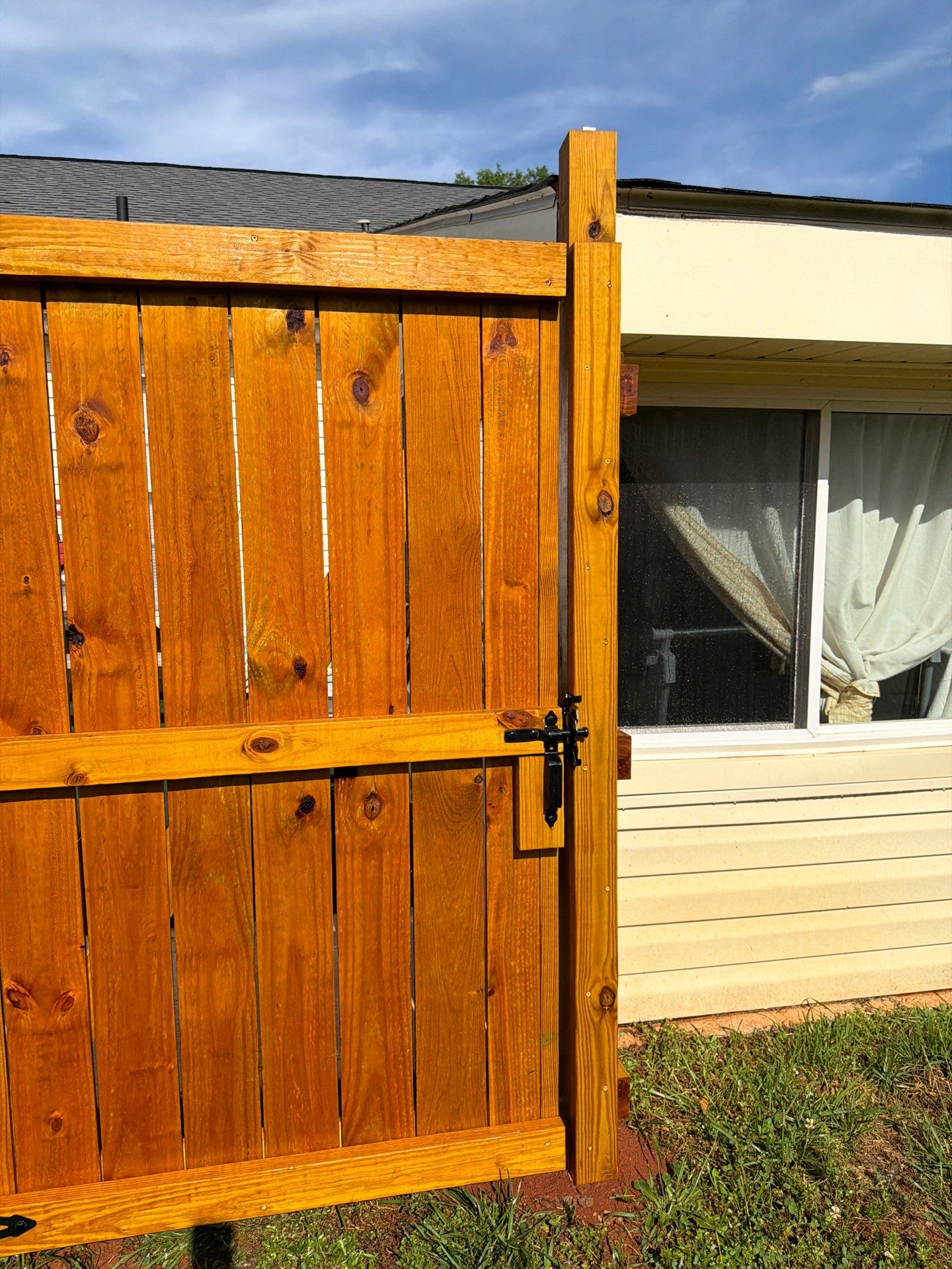 Fence using Wood Sealant by DuraSeal