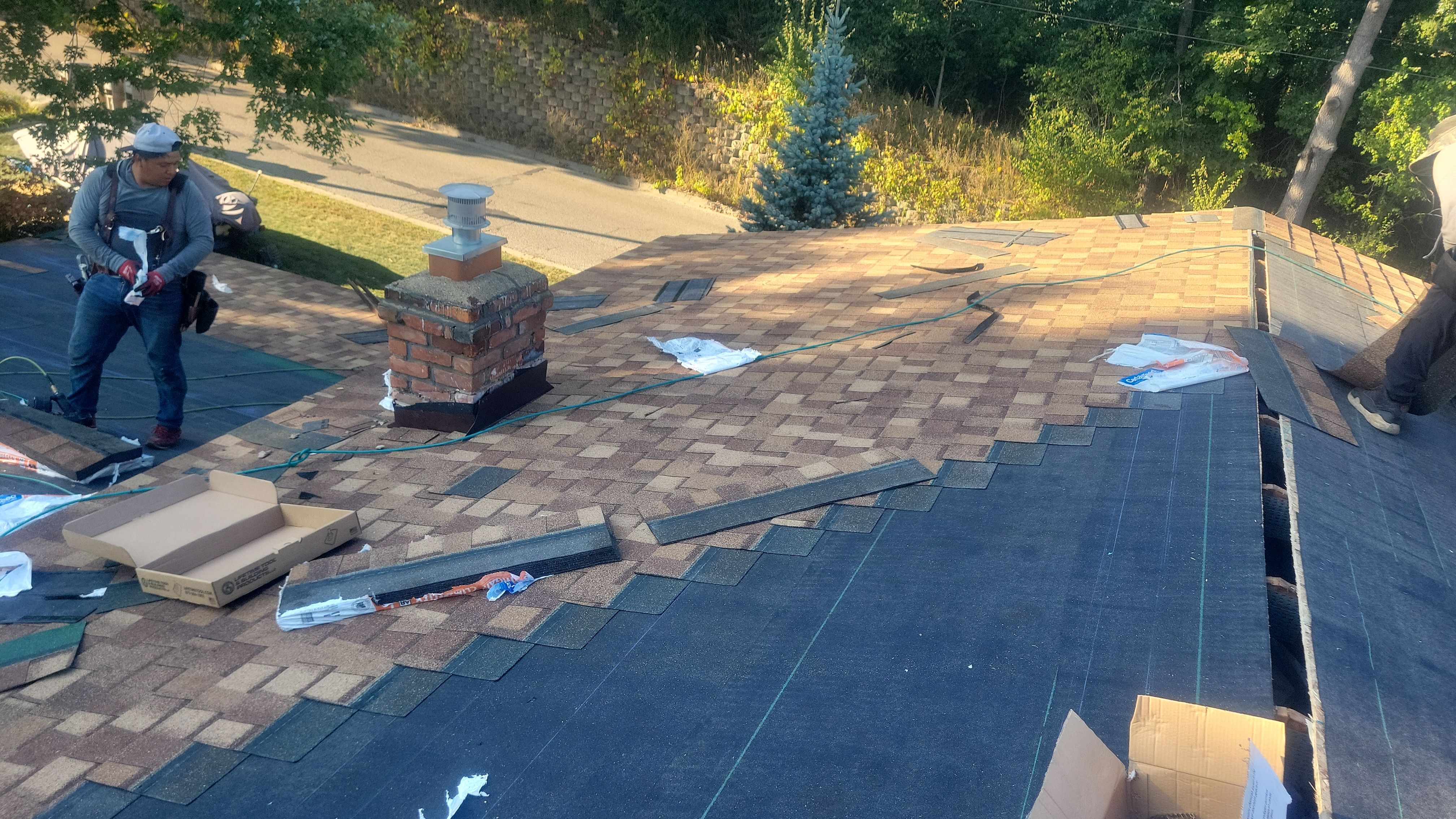 Roof Replacement using CertainTeed Landmark by 180 Contractors