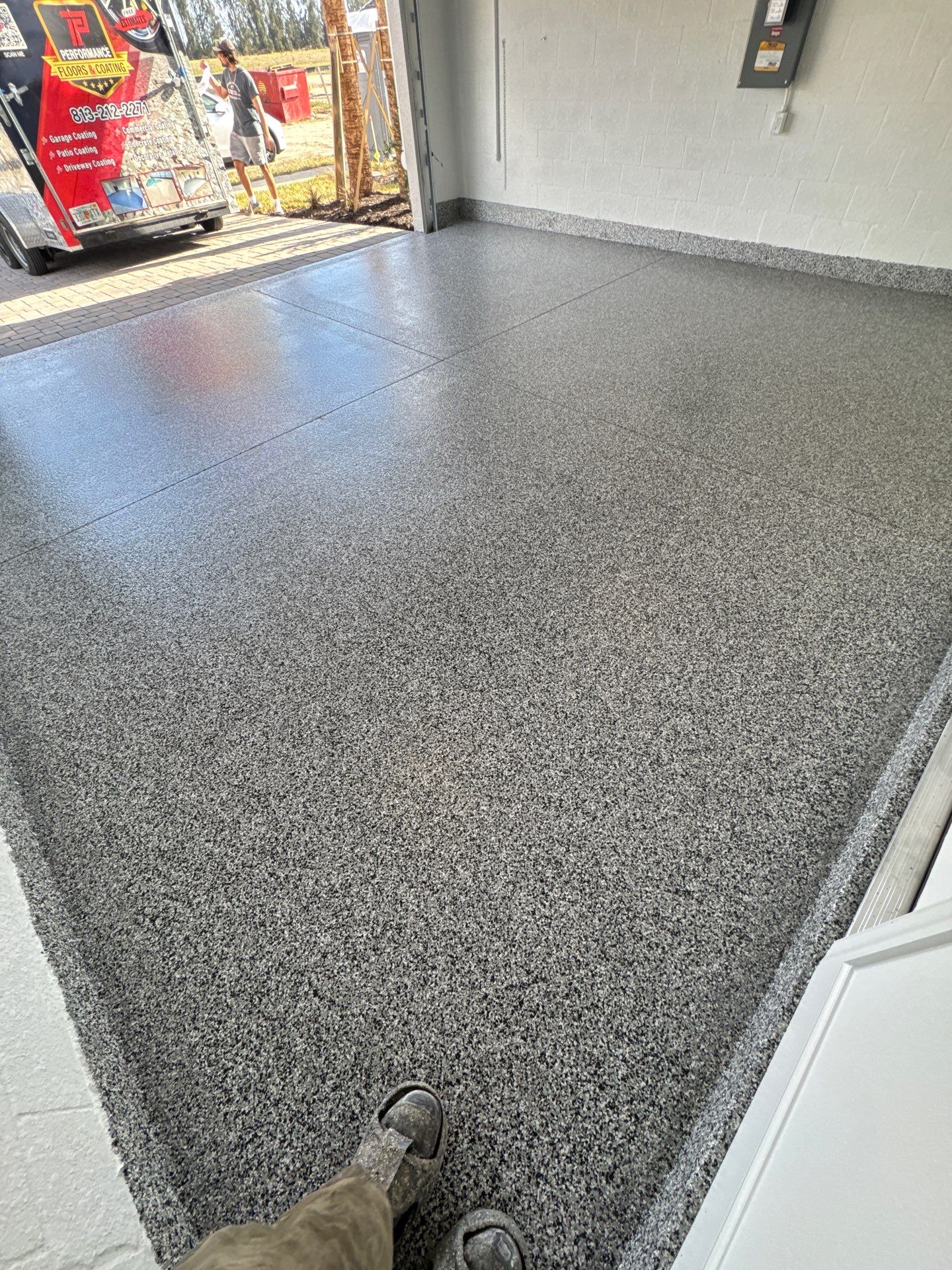 Sarasota, FL Polyaspartic Garage Floor Coating by Performance Floors & Coating