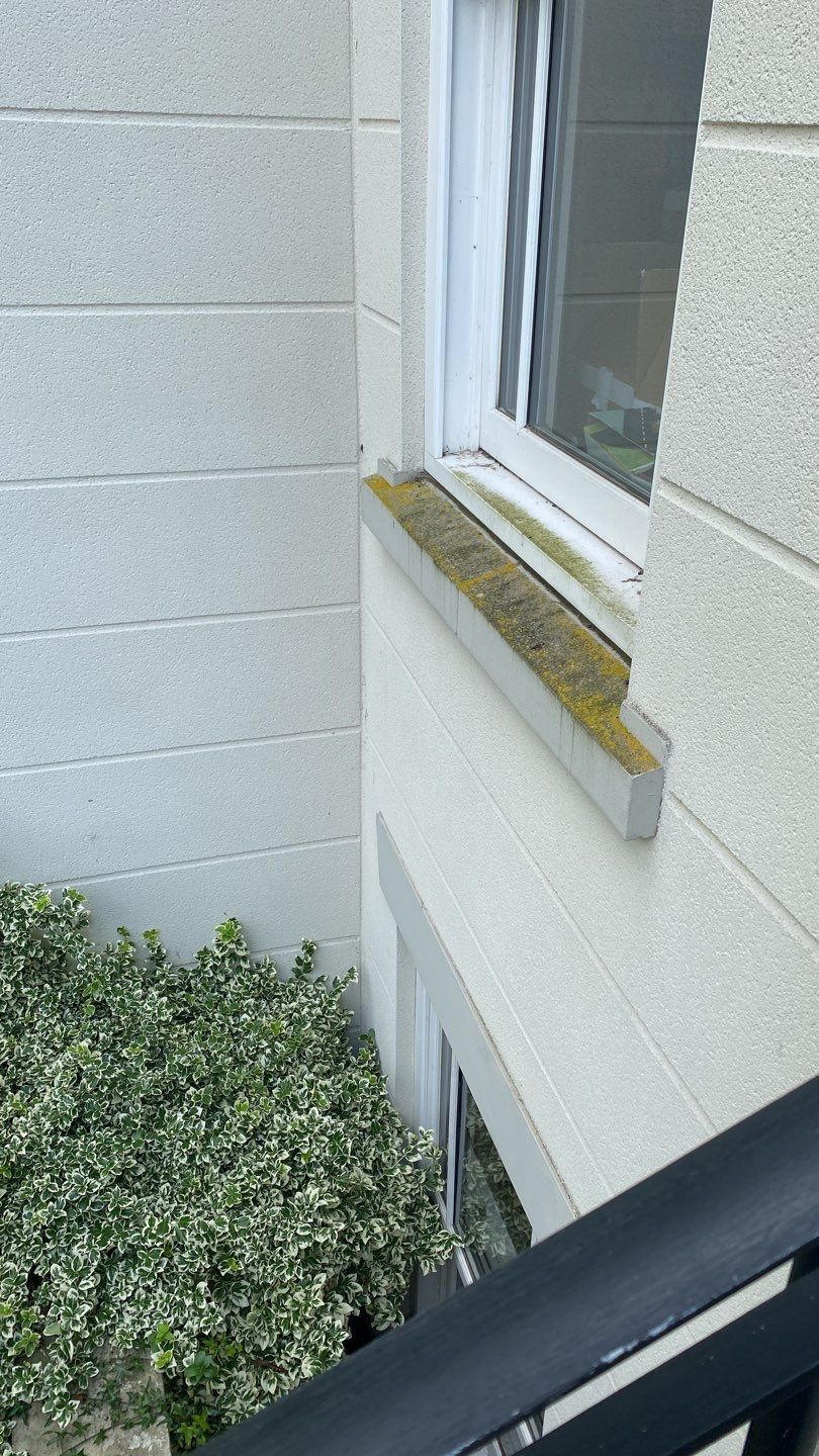 Exterior Clean using Mosmatic Flat Surface Cleaner by Ges Exterior Cleaning ltd