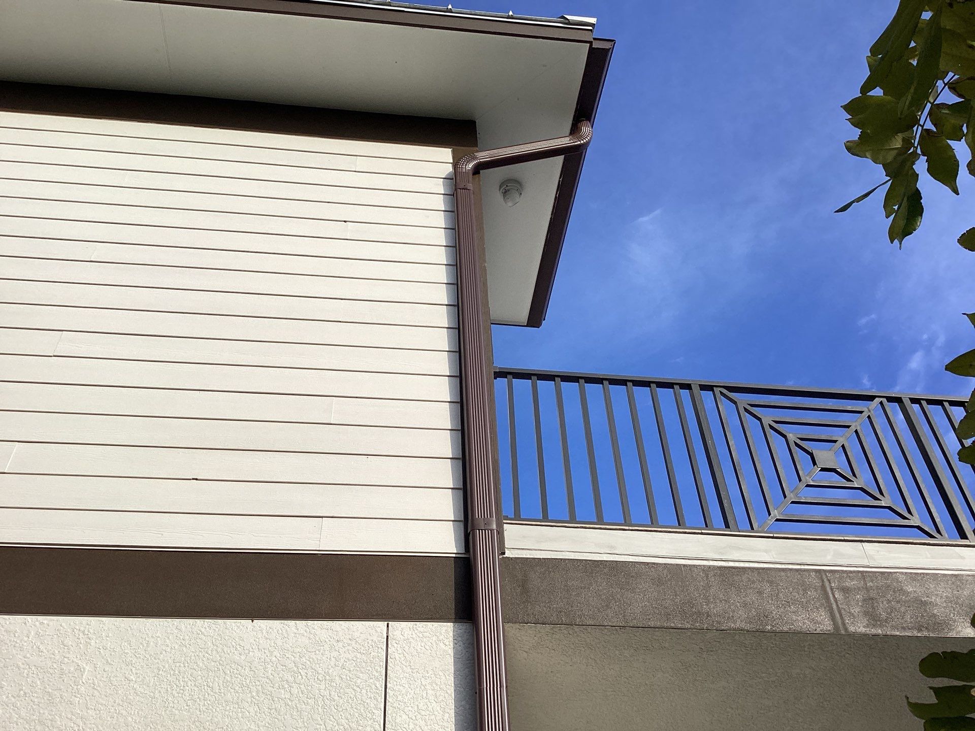 Brown Gutter Installation in Sanibel FL by Gutter Professors