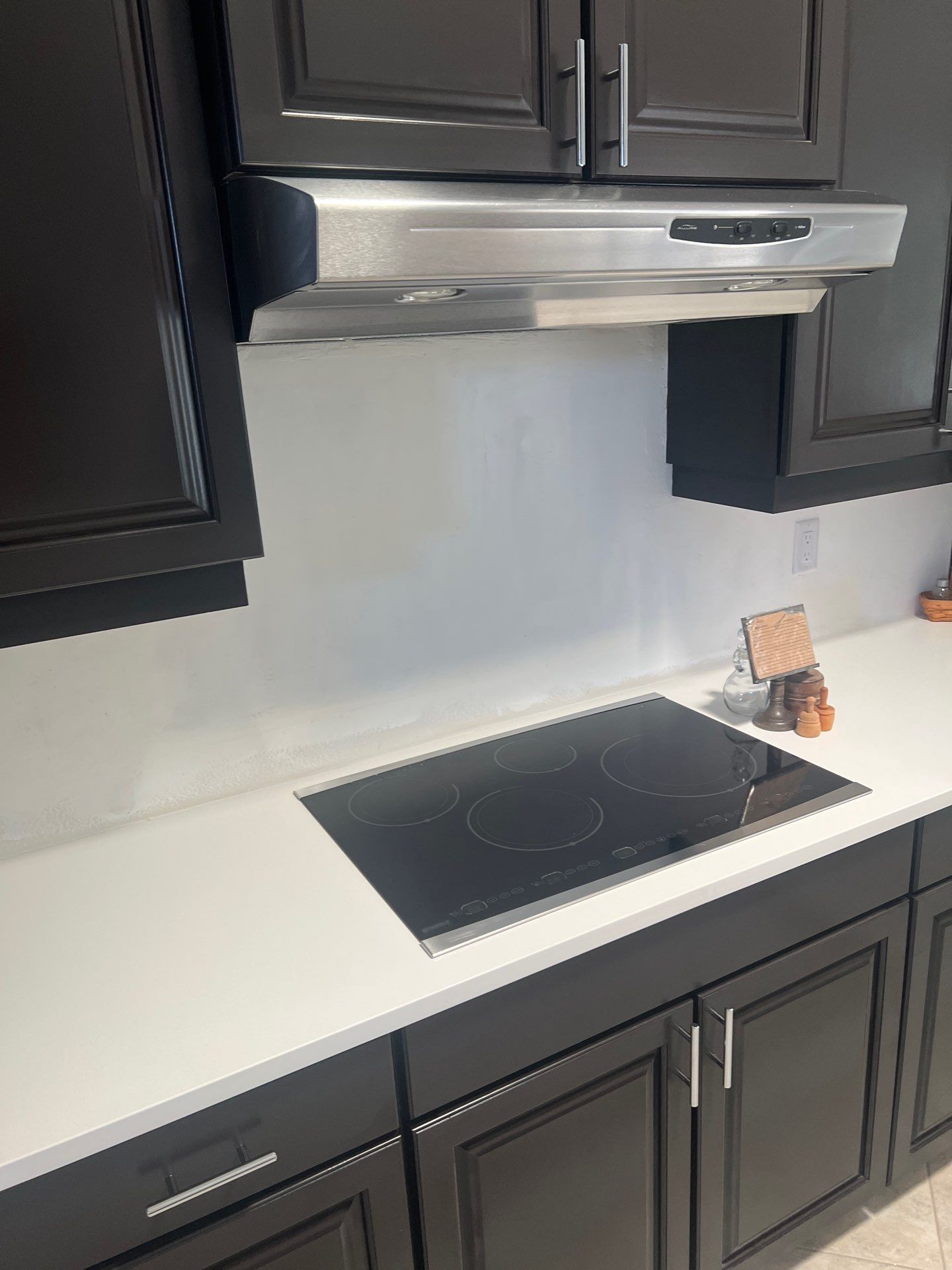 Backsplash by Vrmmm Flooring