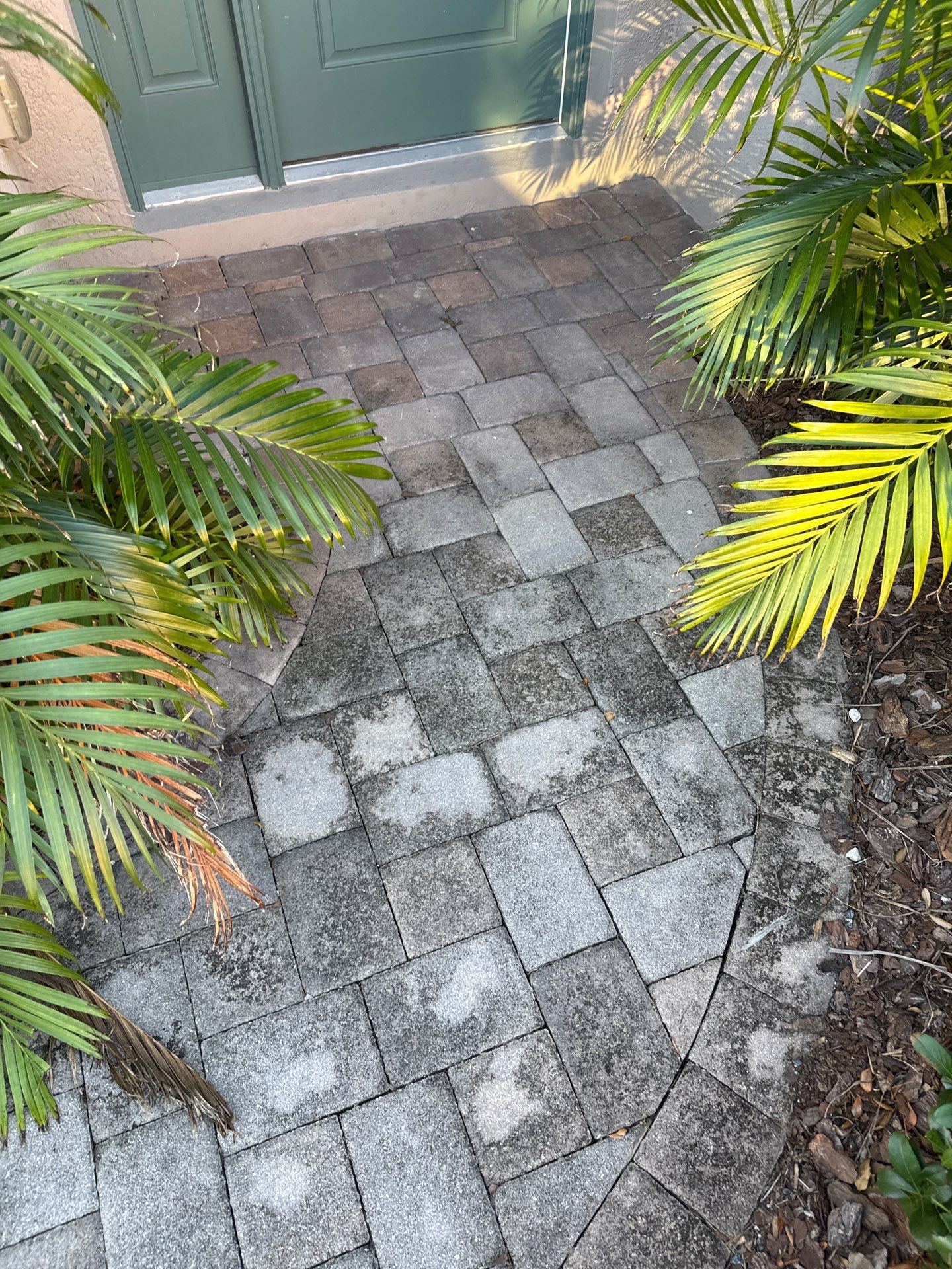 Paver Driveway, Walkway, Patio & Concrete Sidewalk Cleaning in Artisan Lakes Esplanade, Palmetto, FL | Sunshine AquaWash by Sunshine AquaWash
