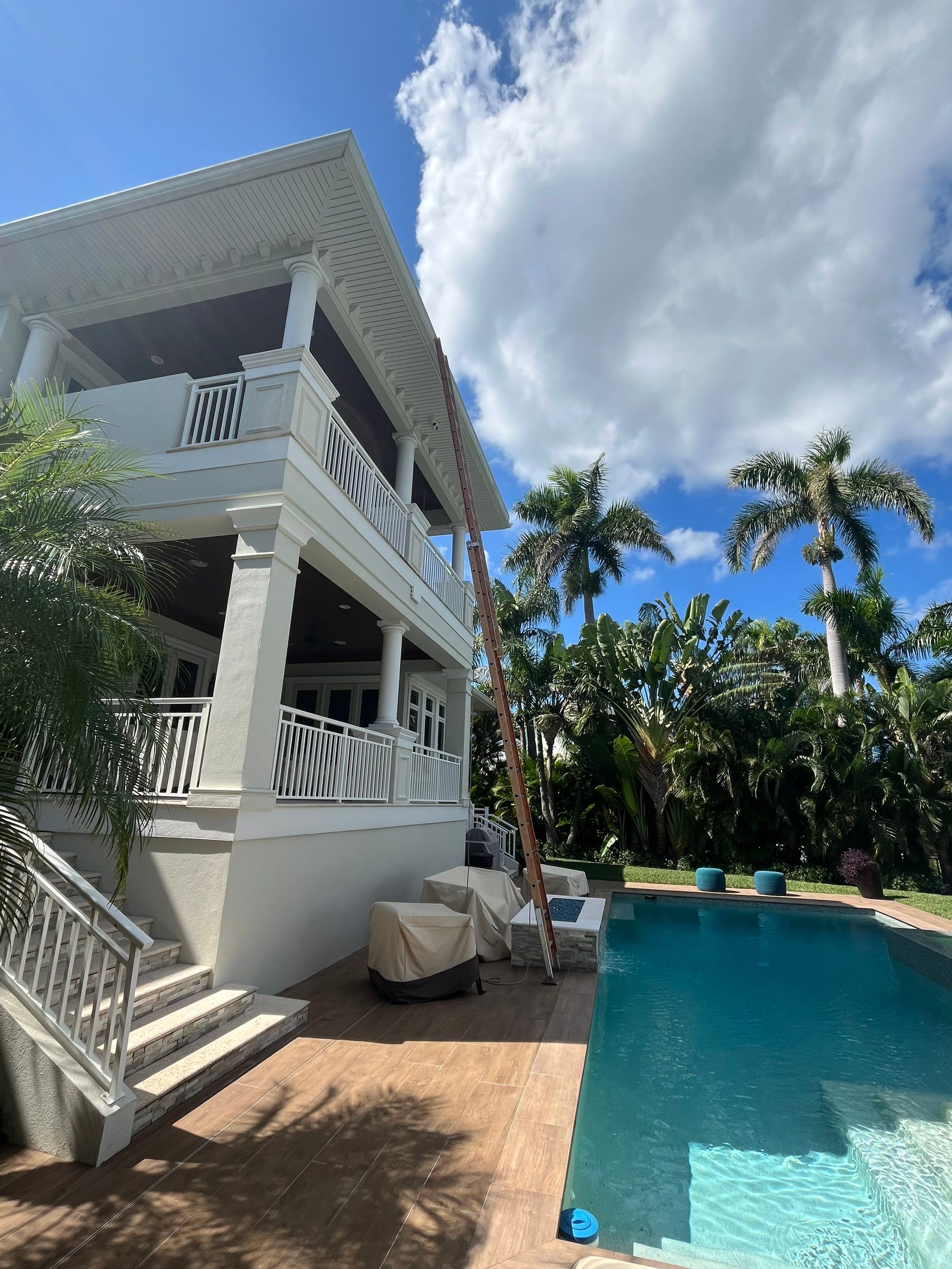 Cleaning Gutters in Sarasota FL by Gutter Professors