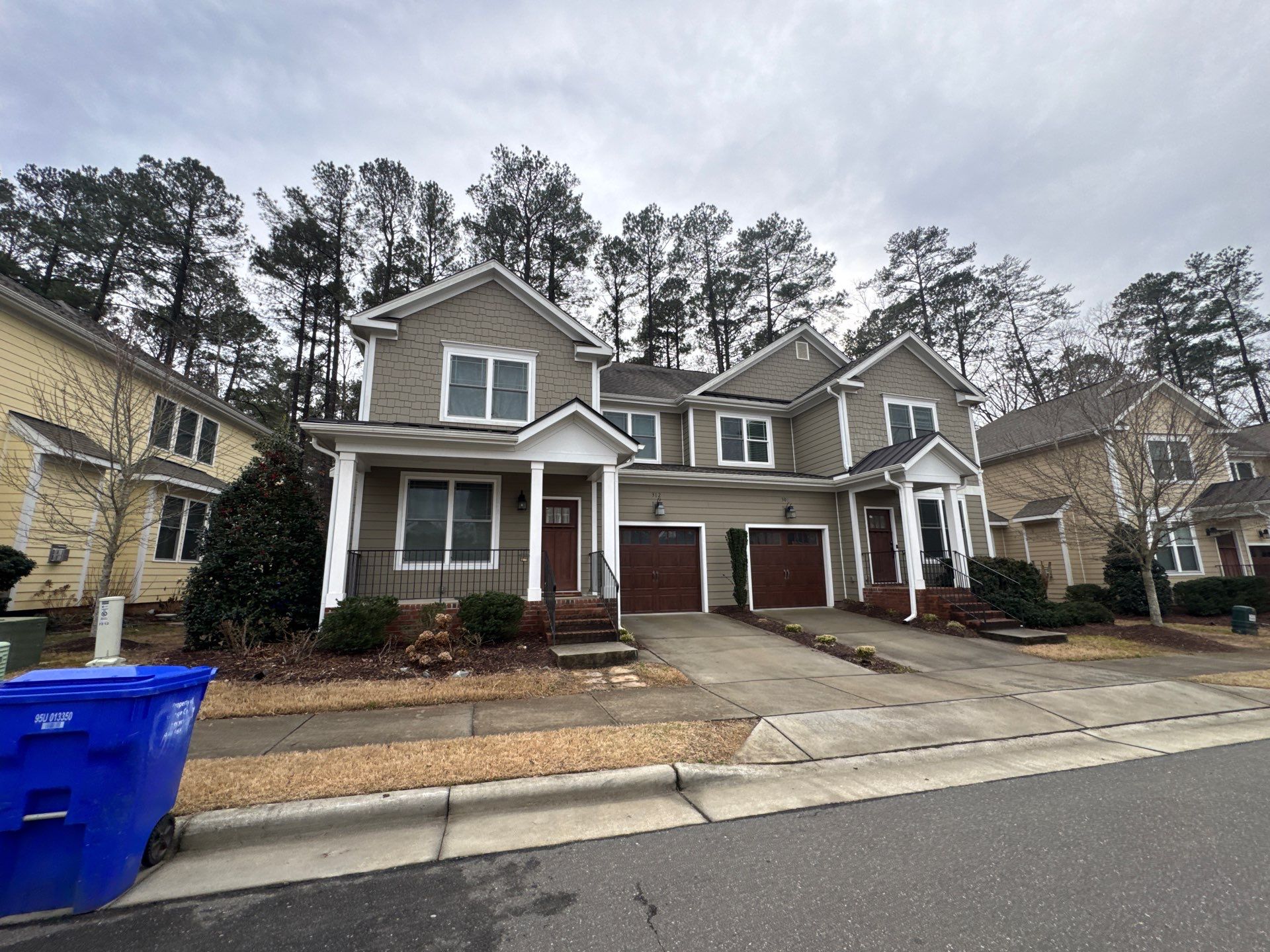 Burch Kove community  by GonzalezPainters & Contractors Inc 