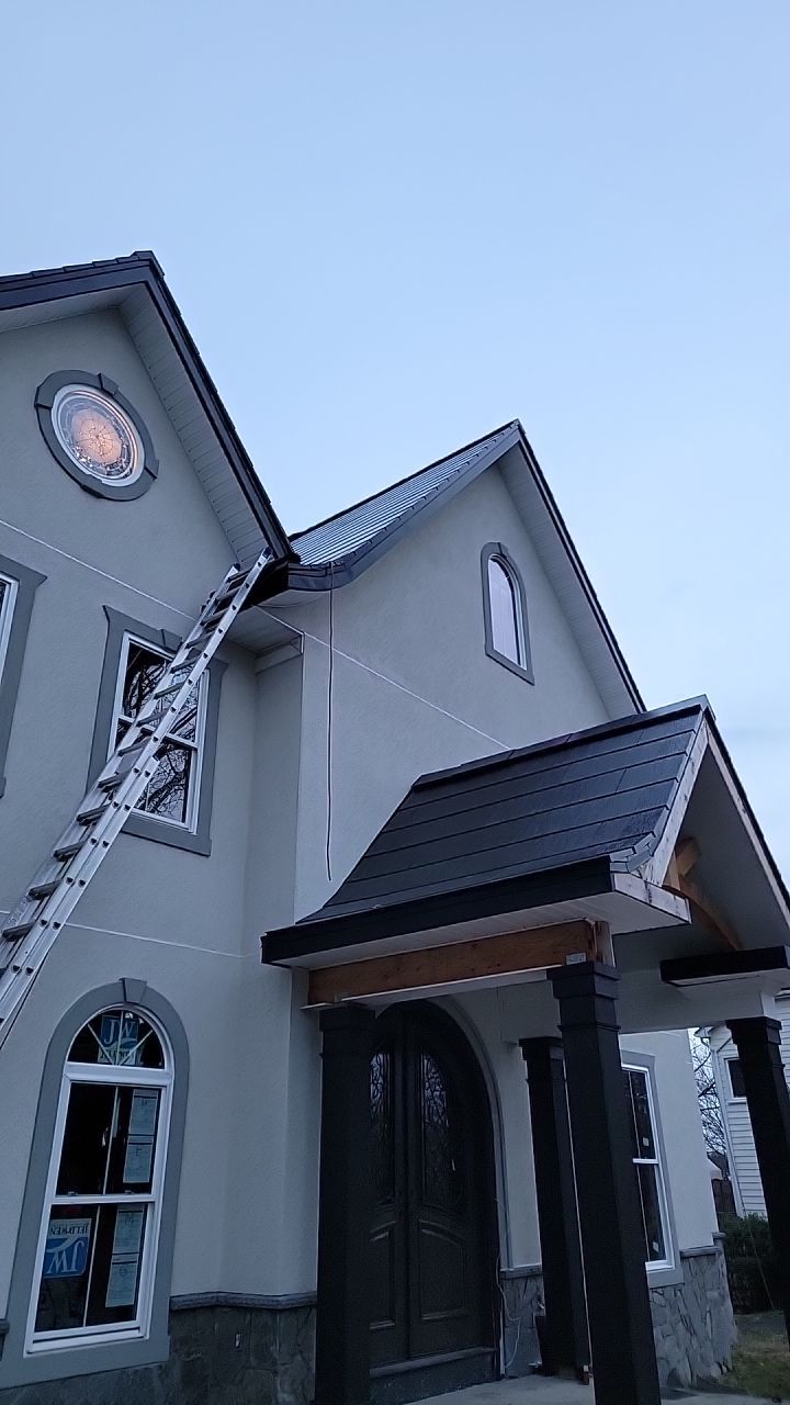 Tesla Solar Roof on New Construction by American Home Contractors
