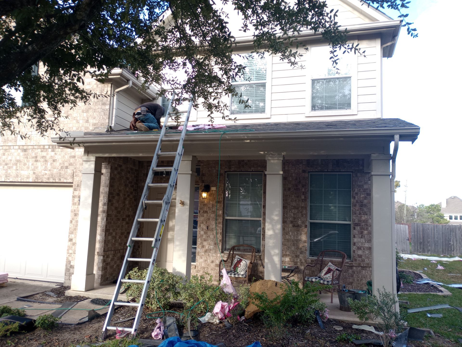 Residential Roofing Installation using Owen's Corning Duration (Lifetime) Shingles by Roof Repair Company