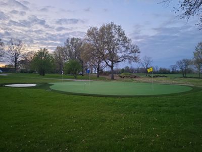 Mt. Brilliant Par 3