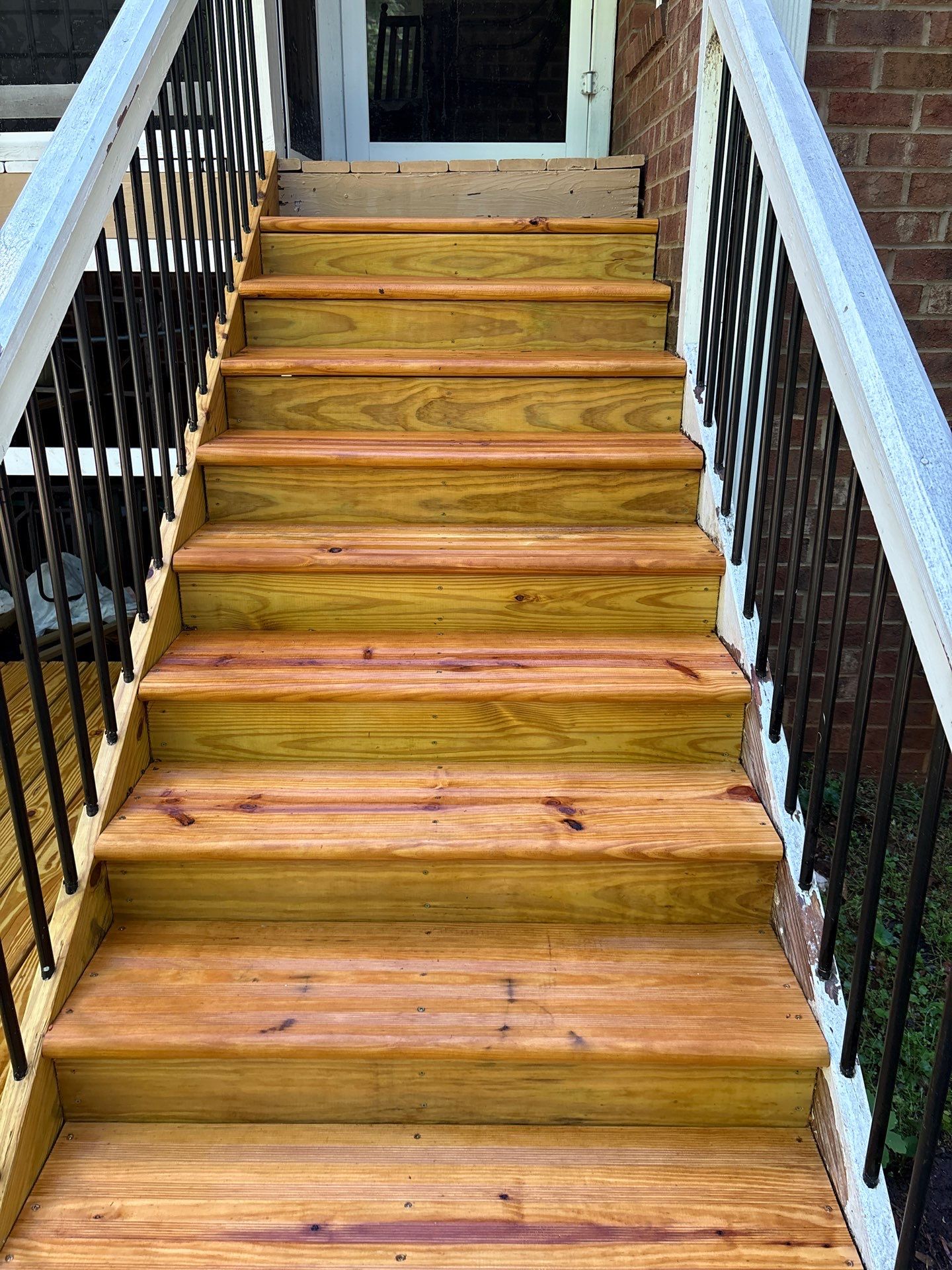 Deck using Wood Sealant by DuraSeal