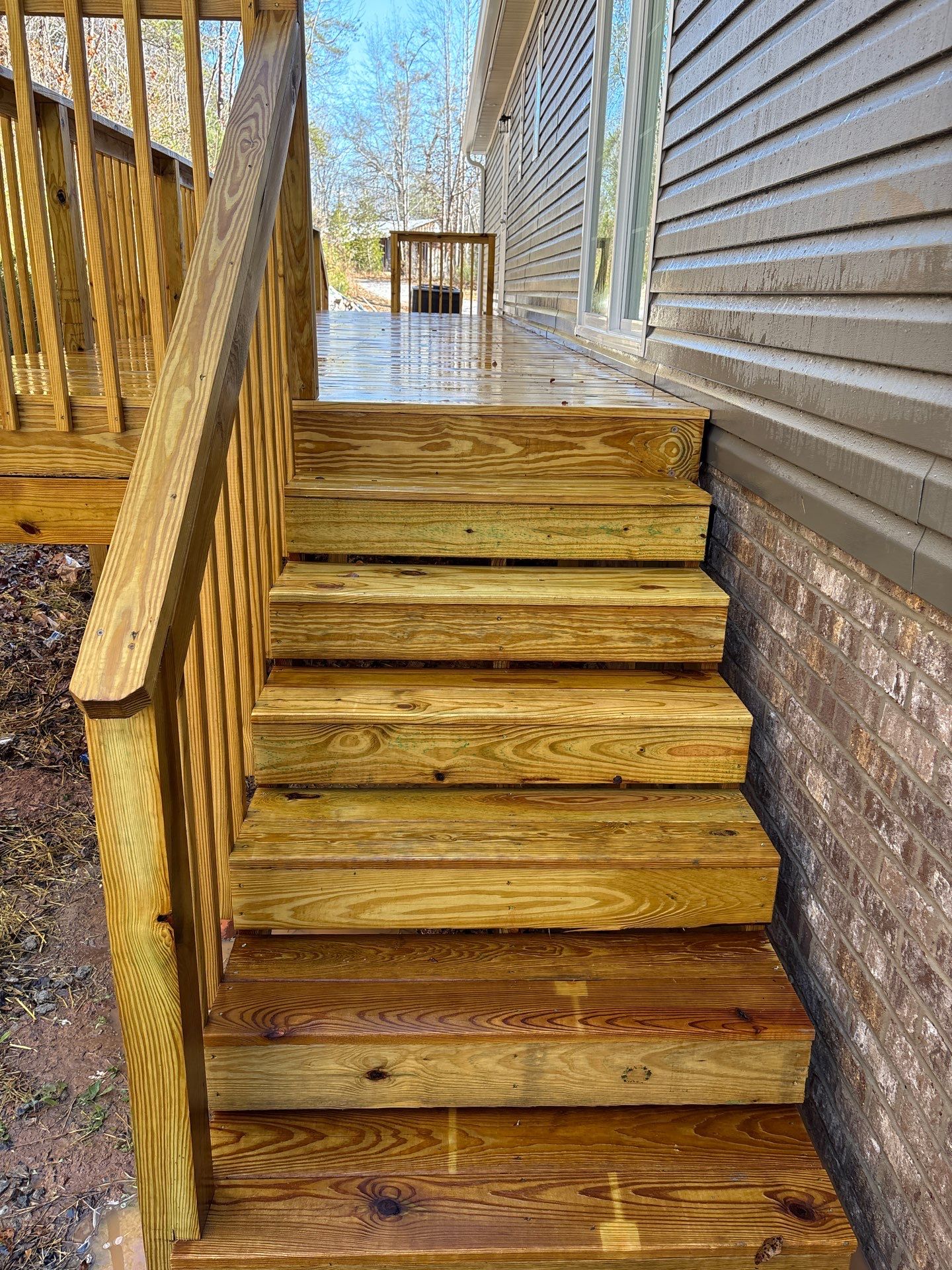 Wood Deck using Wood Sealant by DuraSeal