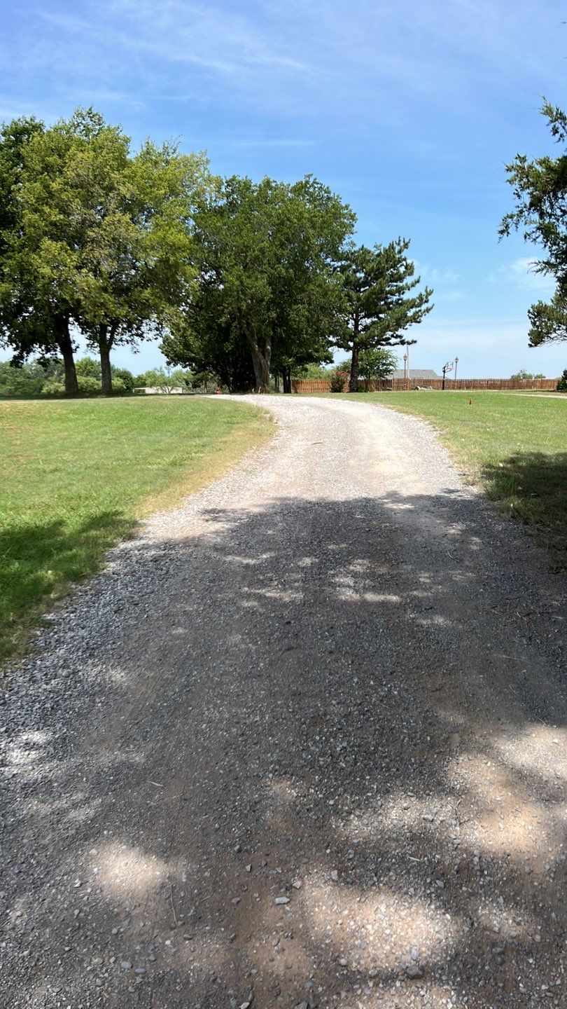1000' Drive and Patio using Concrete by Clays Services Inc