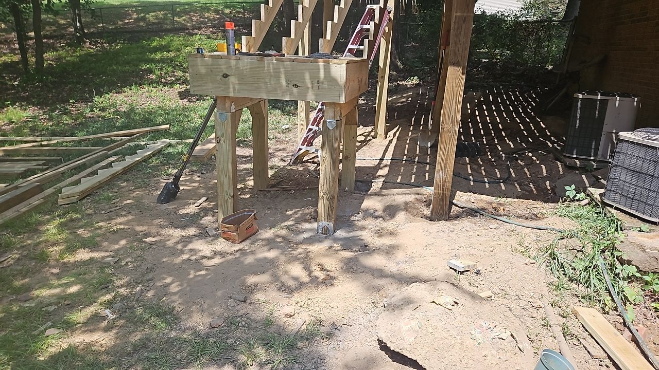 Russet Cove Circle - Deck Installation by Pillar and Pine