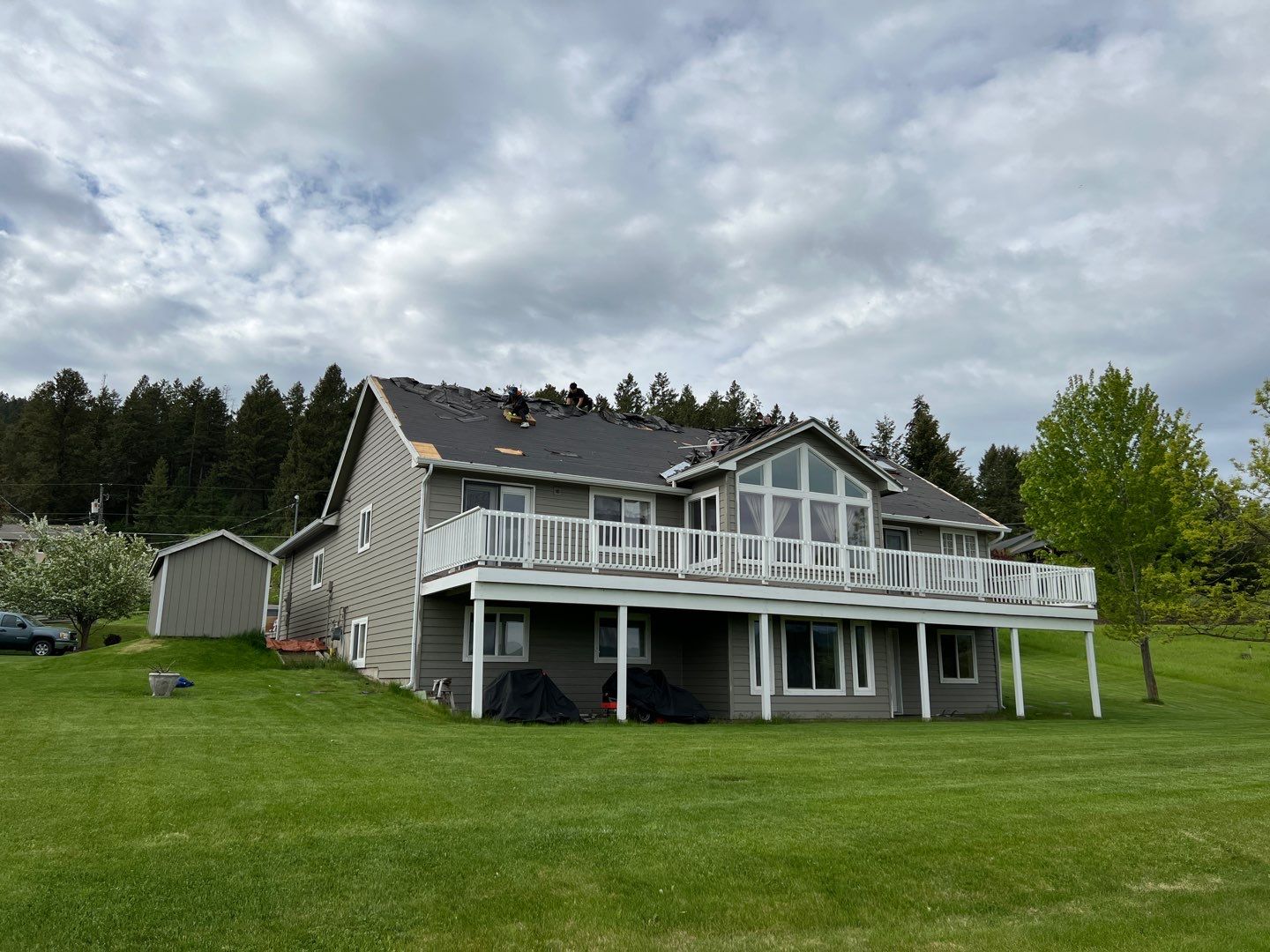 GAF Timberline HDZ - Charcoal by Montana Roofing Solutions