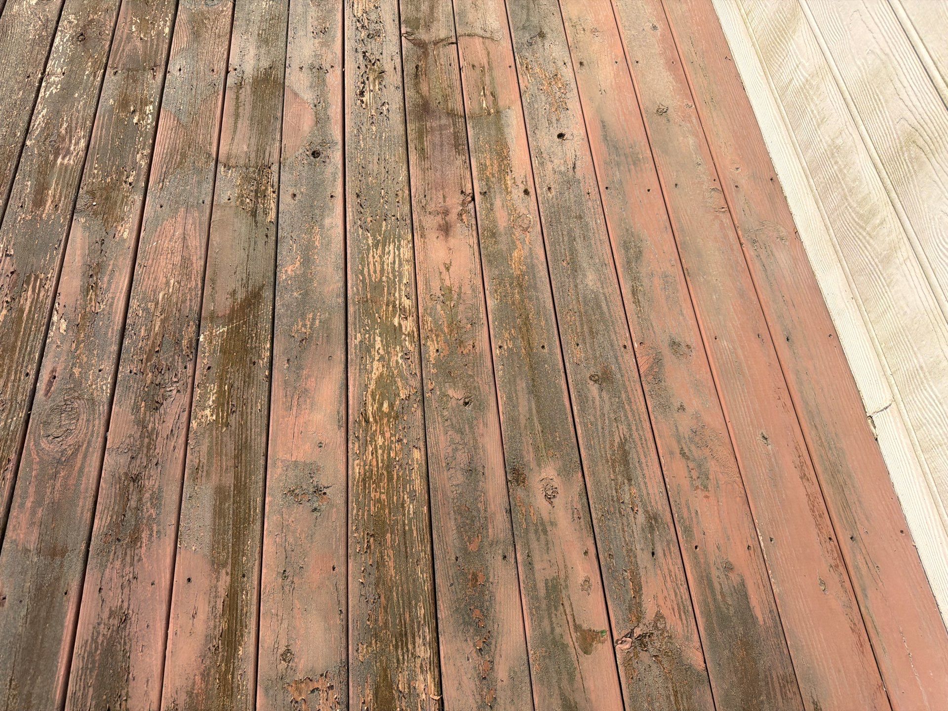 Deck using Wood Sealant by DuraSeal