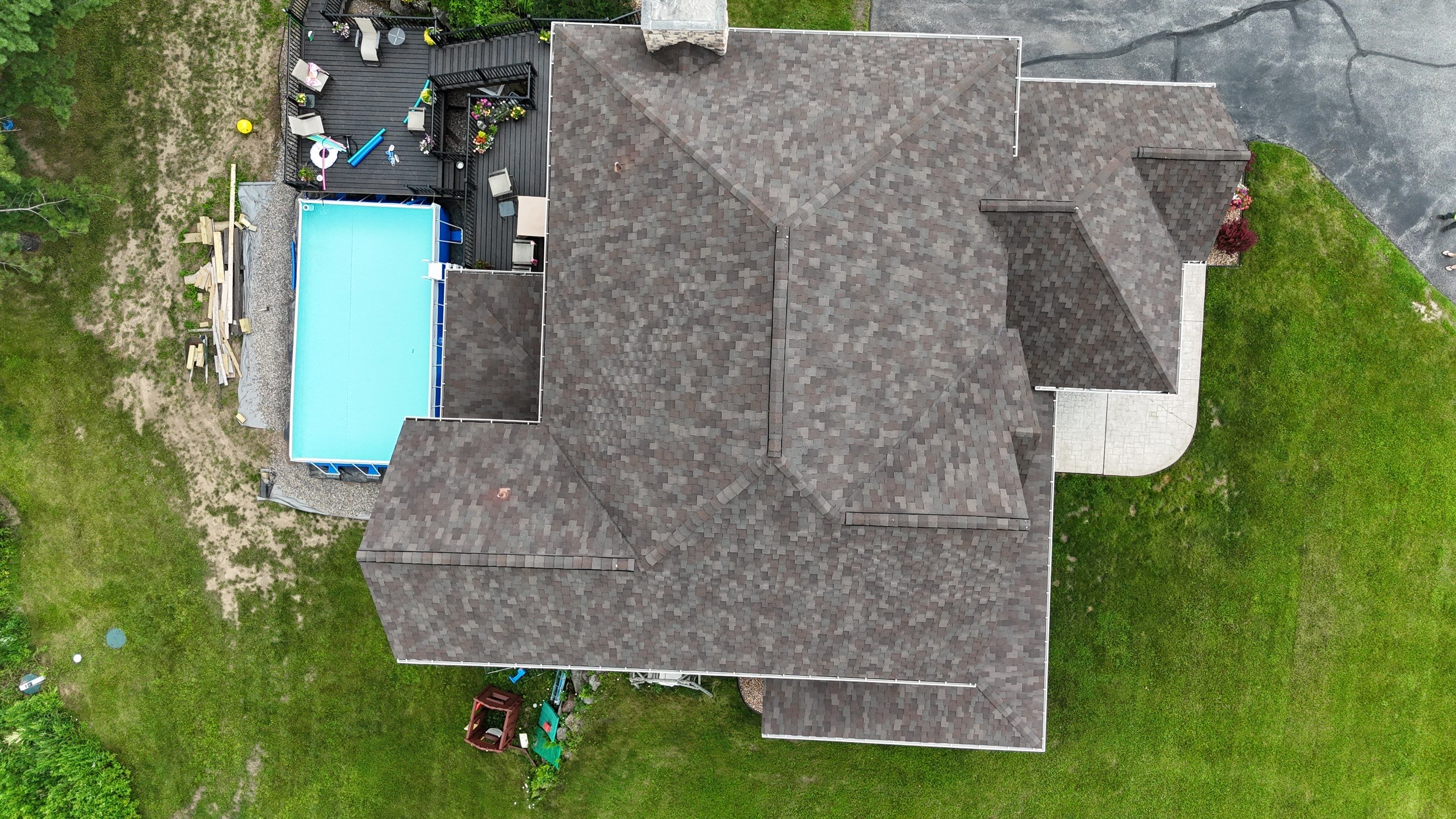 Windsor Designer Shingles  by Rhino Roofing LLC