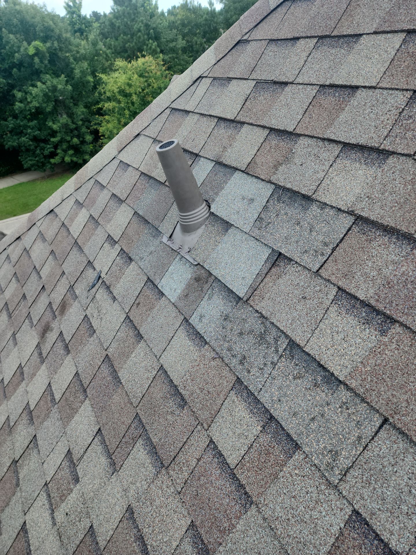 Hail Damage using Owen's Corning Duration (Lifetime) Shingles by Roof Repair Company