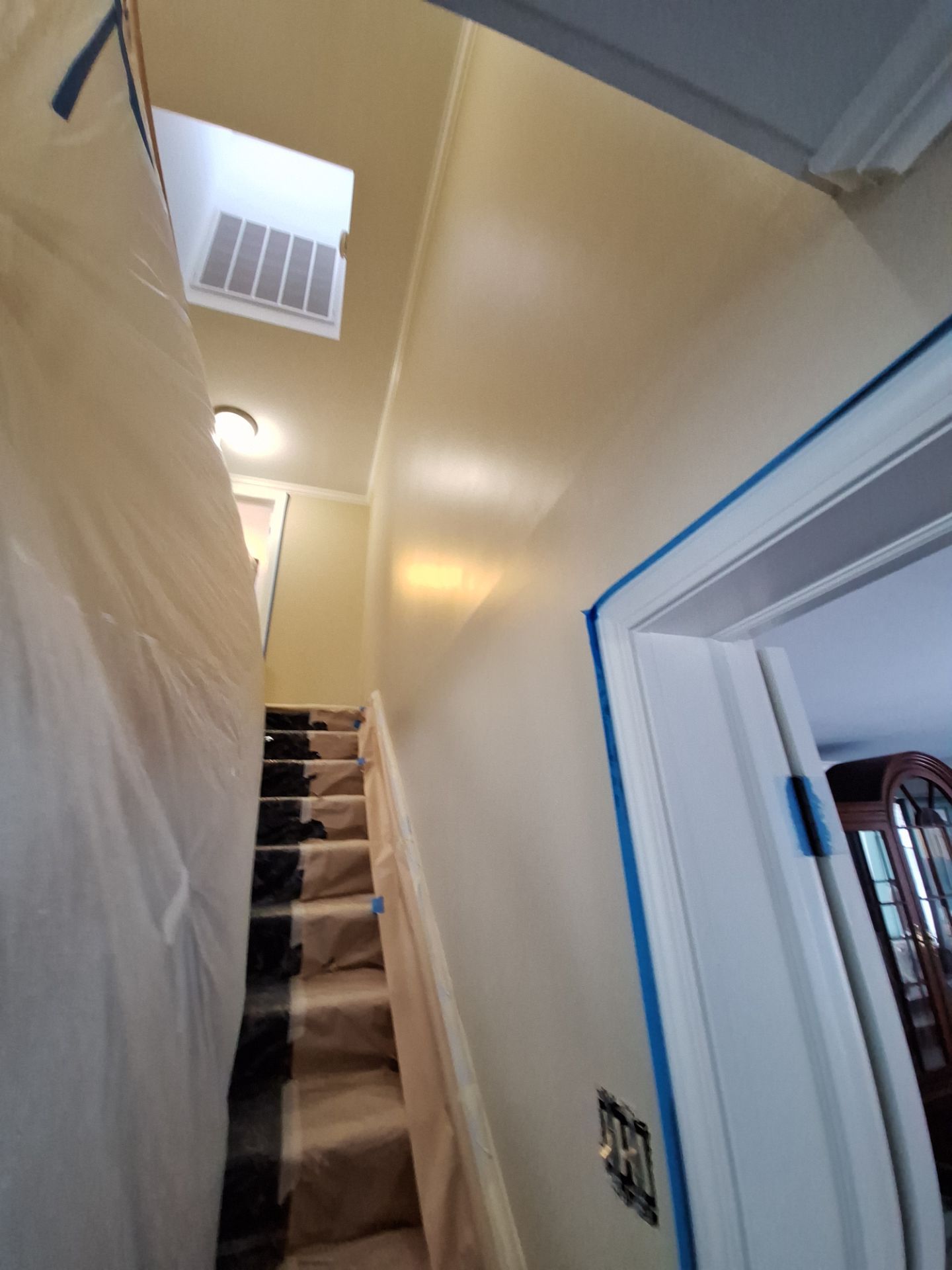 Comprehensive Interior Painting and Drywall Repairs for a North Muskegon Residence by Gordon Painting