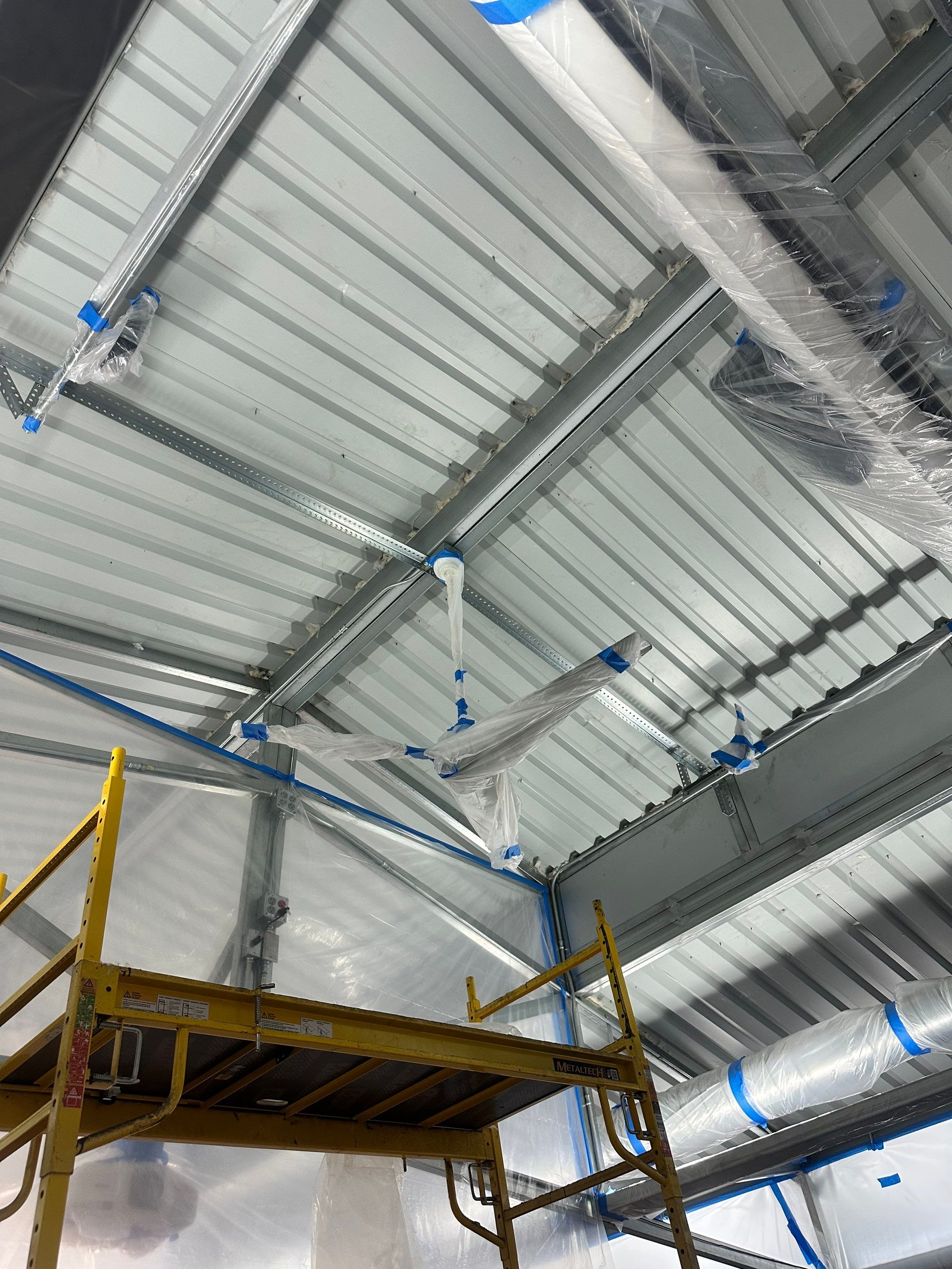 Sunnyvale Tx, Close cell spray foam custom garage  by Apex Insulation Solutions