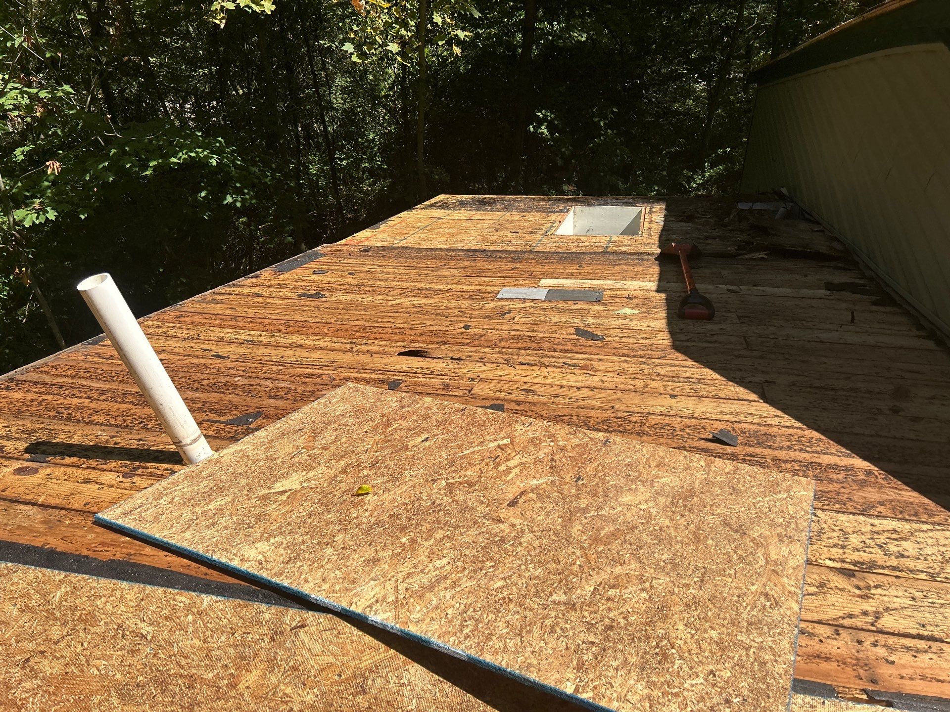 Residential Roofing Installation using GAF Timberline HDZ Williamsburg Slate by Rainstoppers Roofing