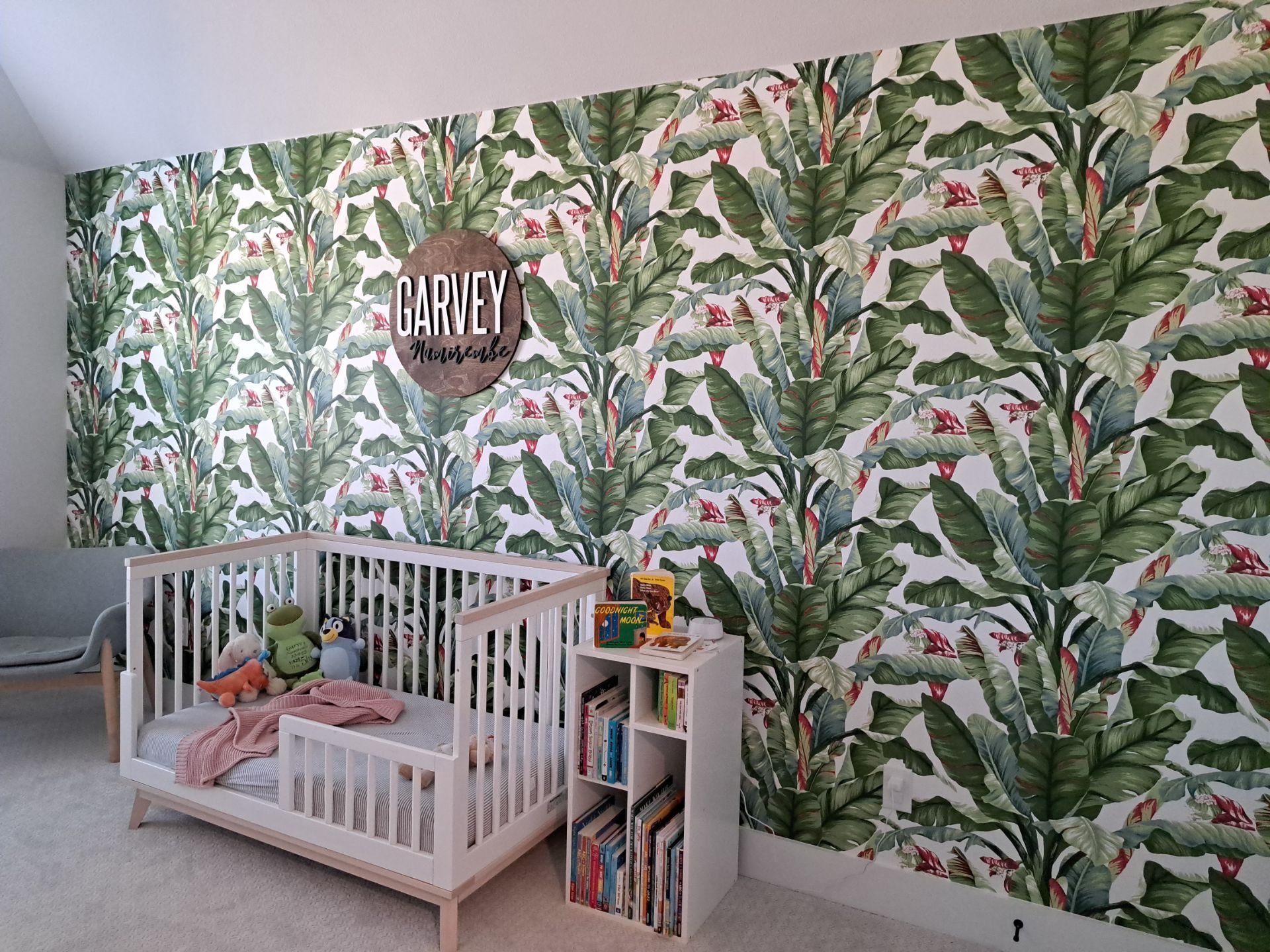 Wallpaper Installation in DFW by Nomad Painting