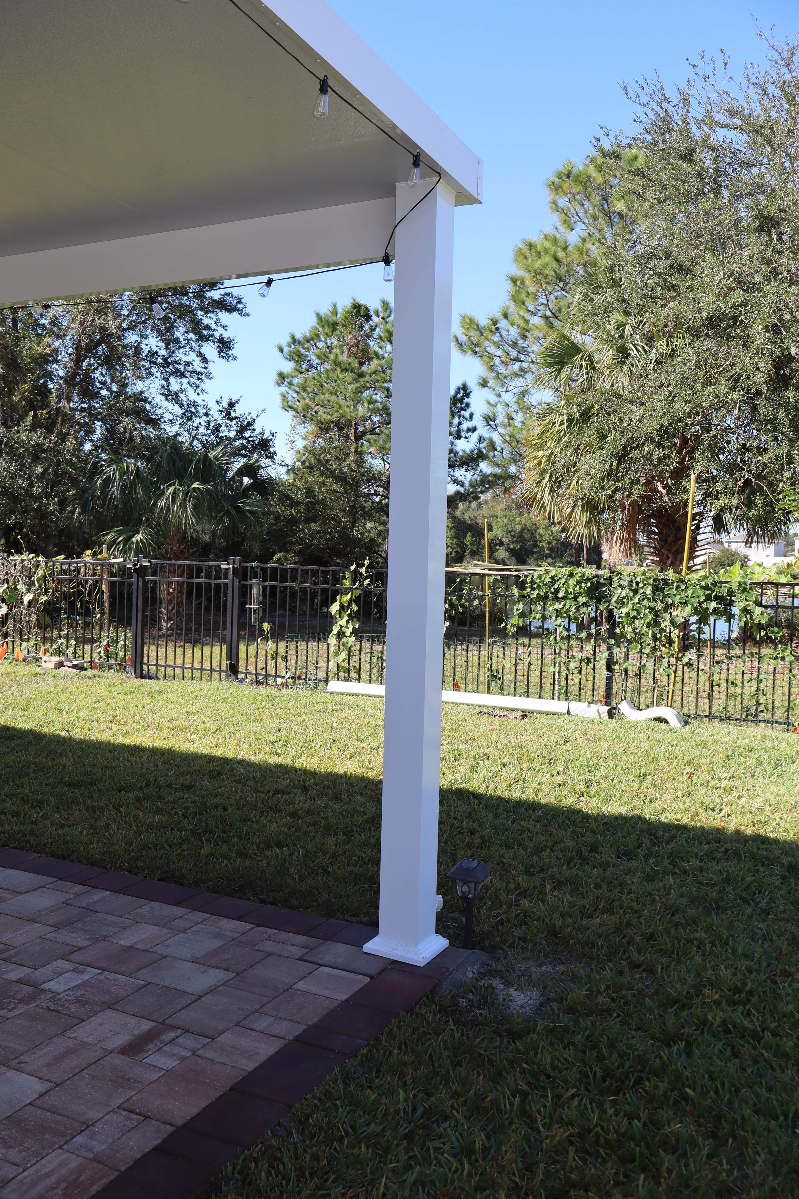 Patio cover with kitchen by Orlando pergolas 