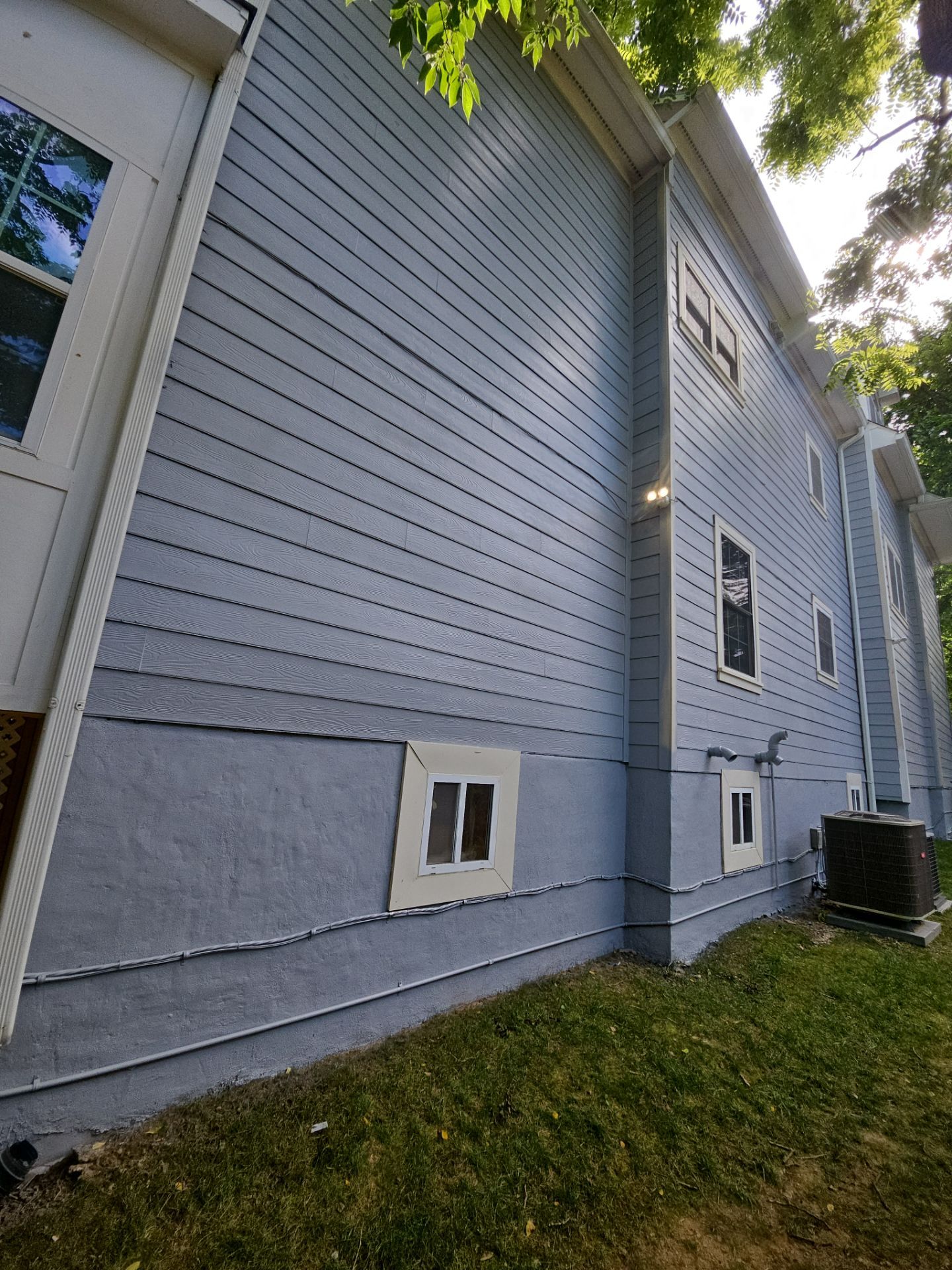 Repainted Hardie  by Real1Construction