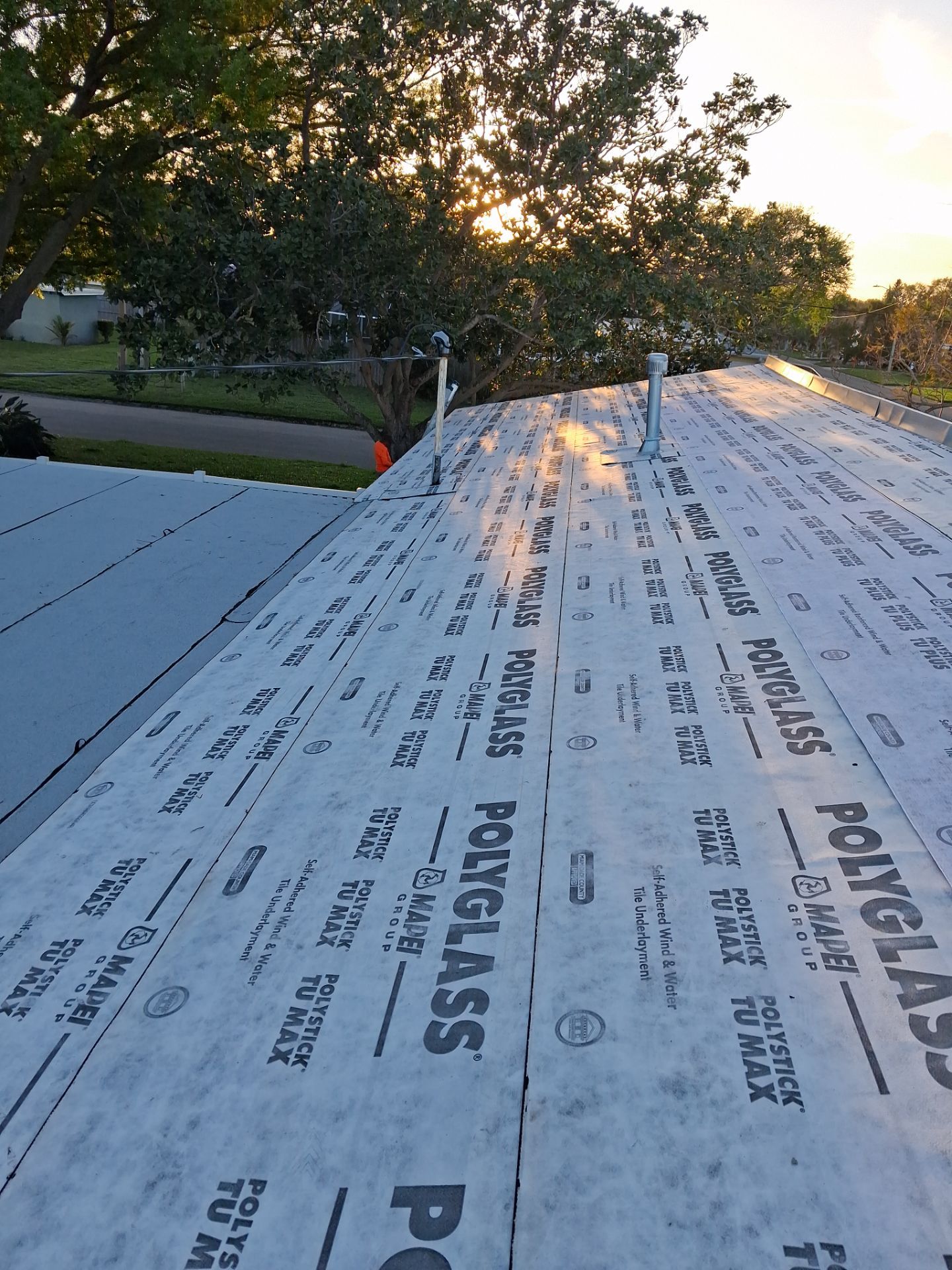 Project in St. Petersburg 33712 by Mitchell Roofing Company LLC 