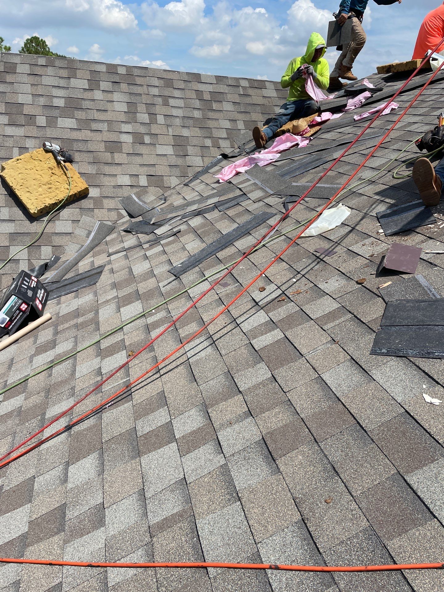 Residential Roofing Installation using Owen's Corning Duration (Lifetime) Shingles by Roof Repair Company
