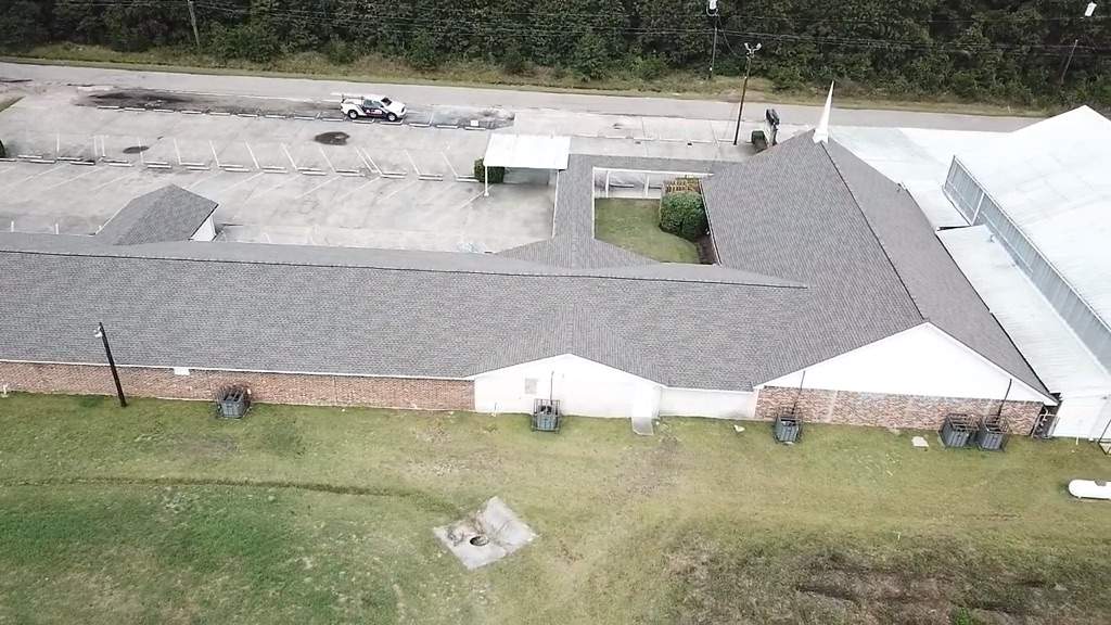 GAF Timberline HDZ Weathered Wood by STX Roofing