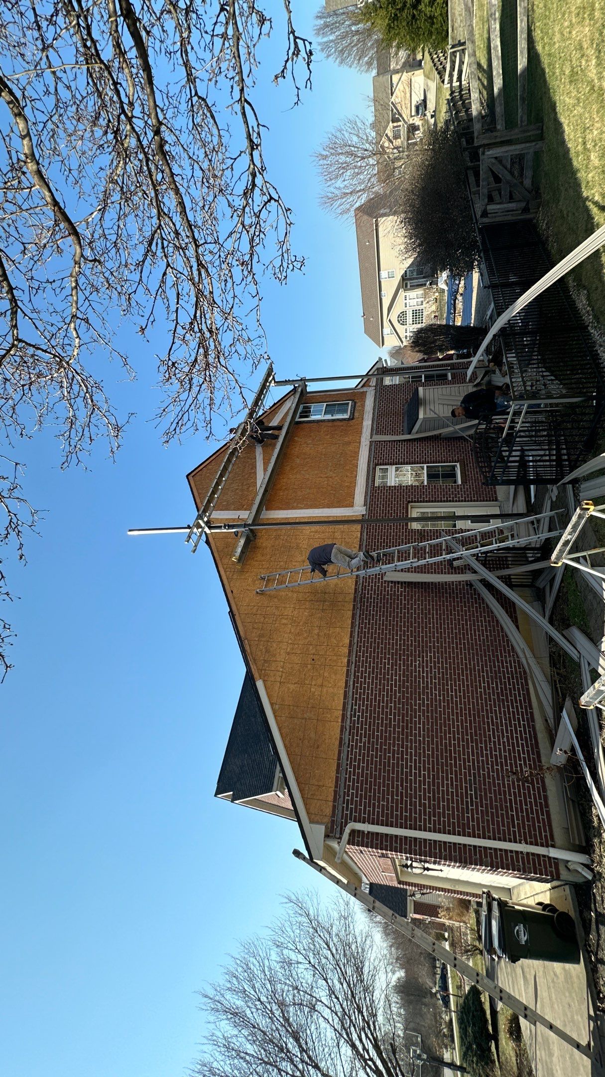 Roofing & Siding  by Tamlin Roofing