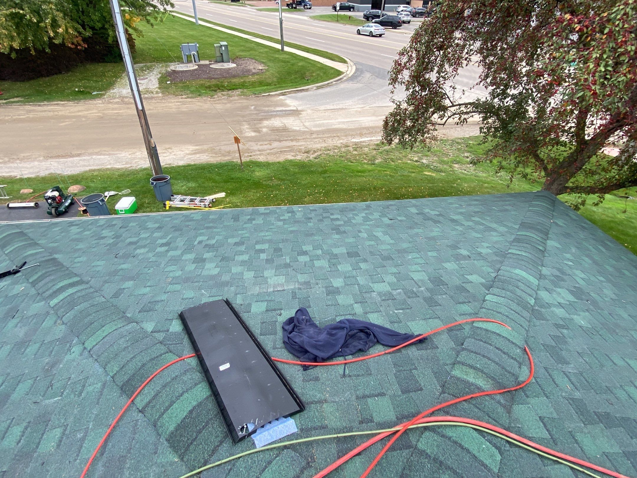 Roof Replacement using CertainTeed Landmark by 180 Contractors