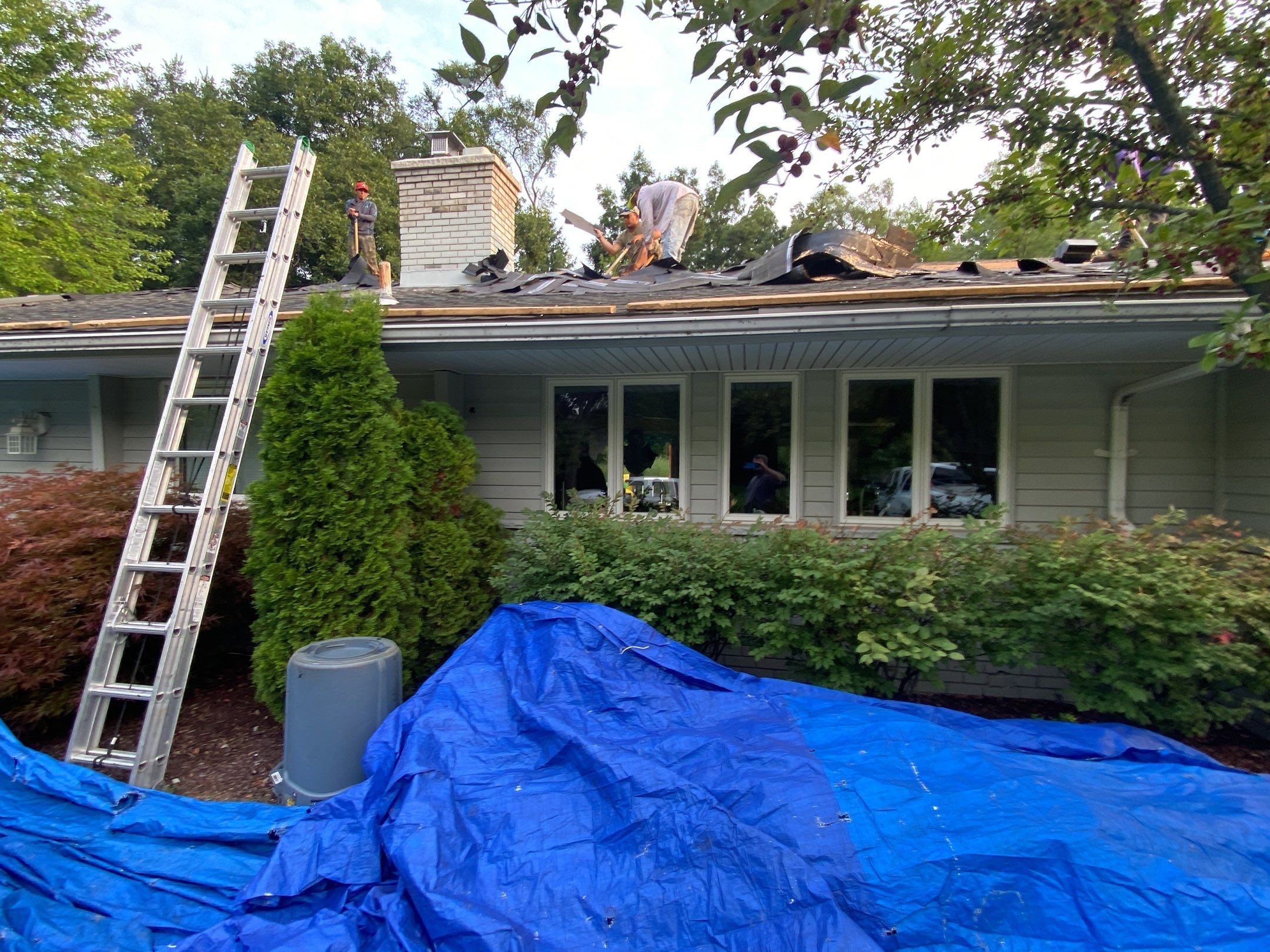 Roof Replacement using CertainTeed Landmark by 180 Contractors