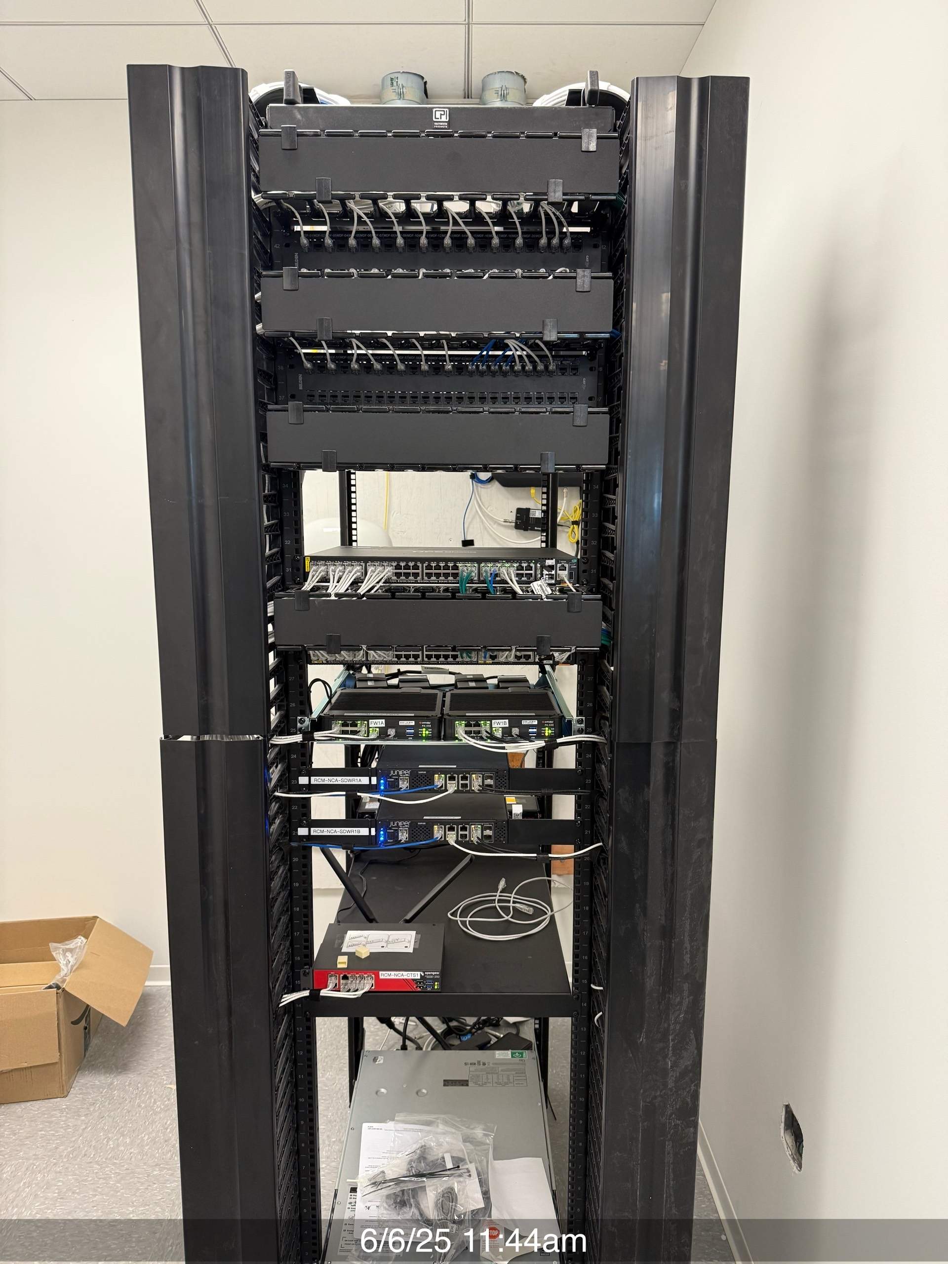 Financial Office Newport Beach CA by Ring and Ping Inc.