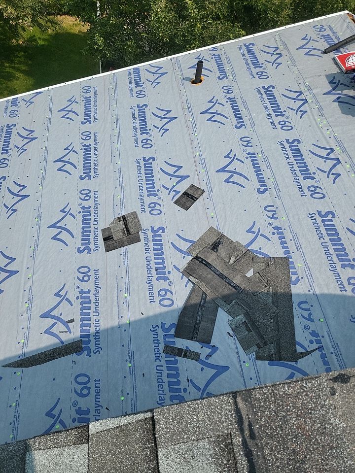 ATLAS PINNACLE COLOR: COASTAL GRANITE by Eagle Eye Roofing