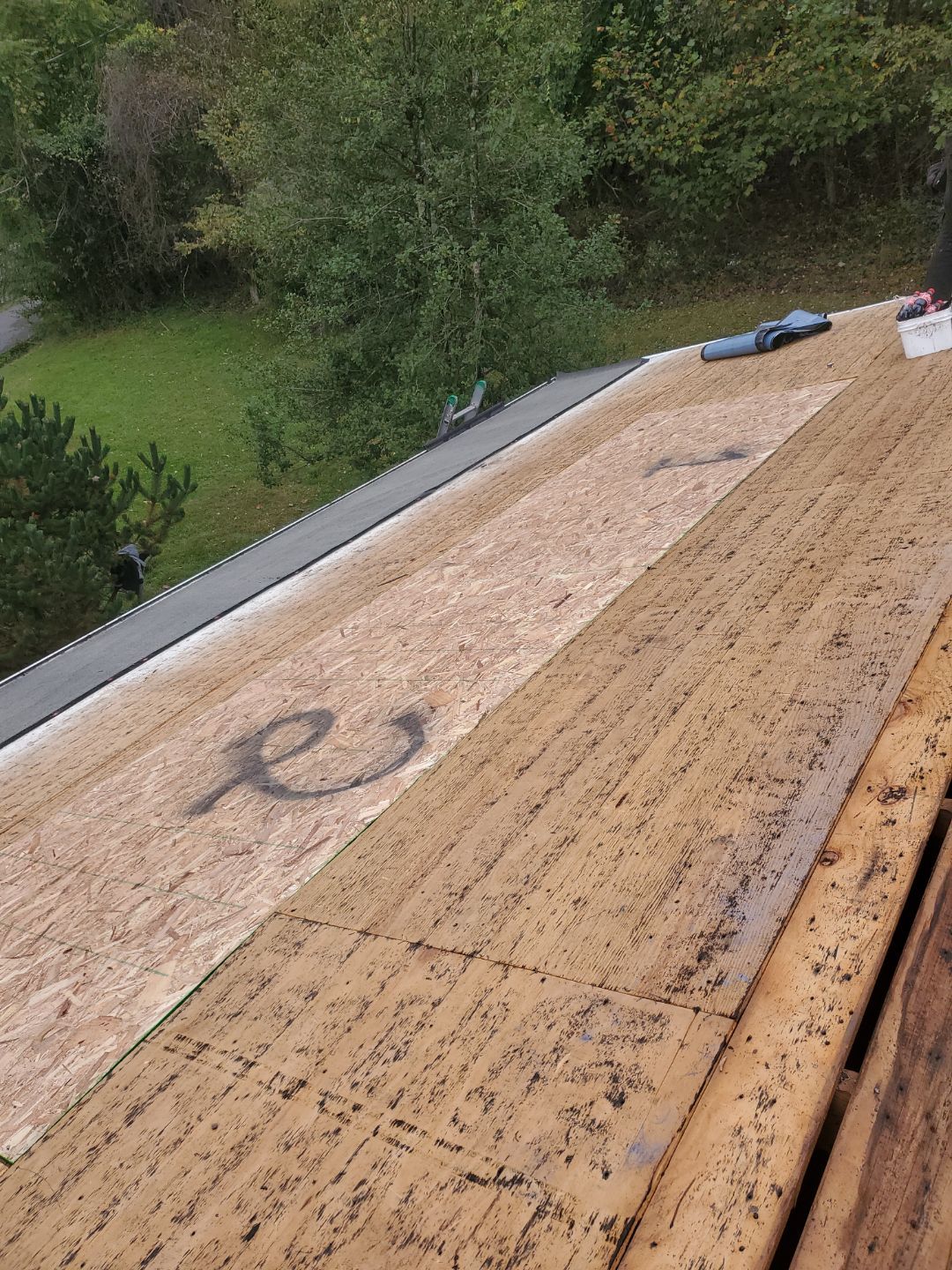 Residential Roofing Installation using GAF Timberline HDZ Pewter Gray by Rainstoppers Roofing