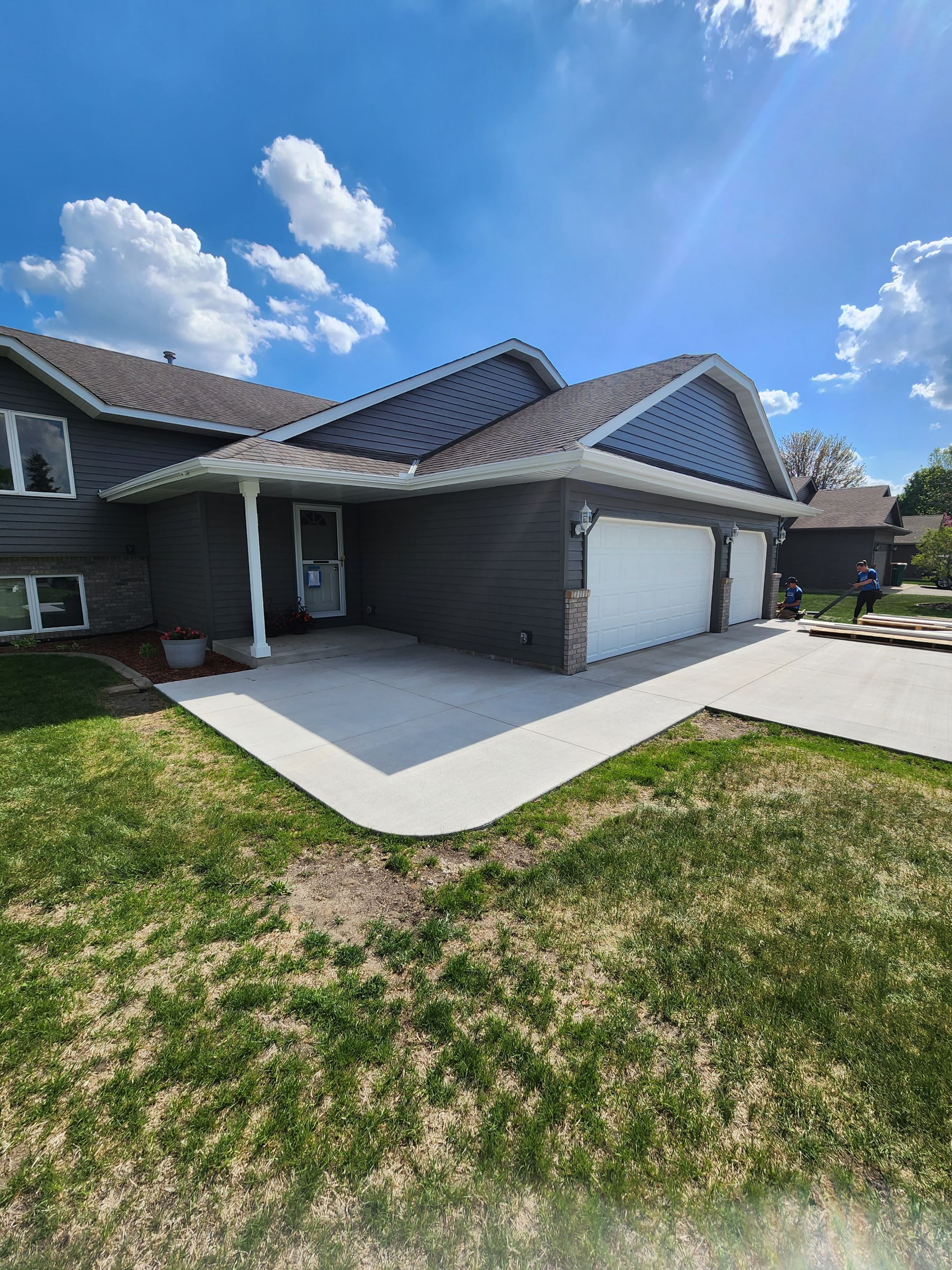 Project in Sartell by CoMitted 365 Roofing & Exteriors 