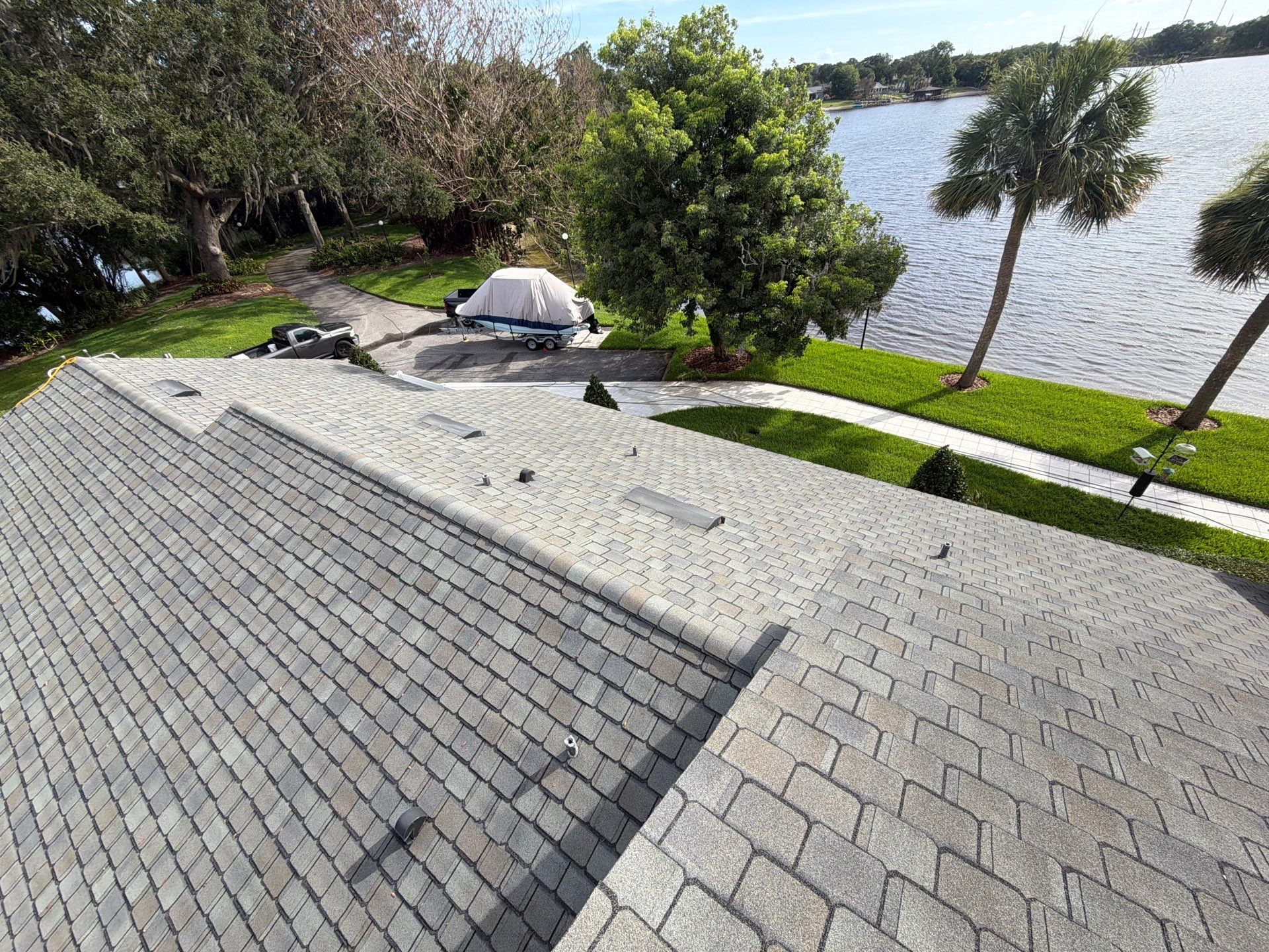 Residential Roof Cleaning in Orlando by Mallard Systems
