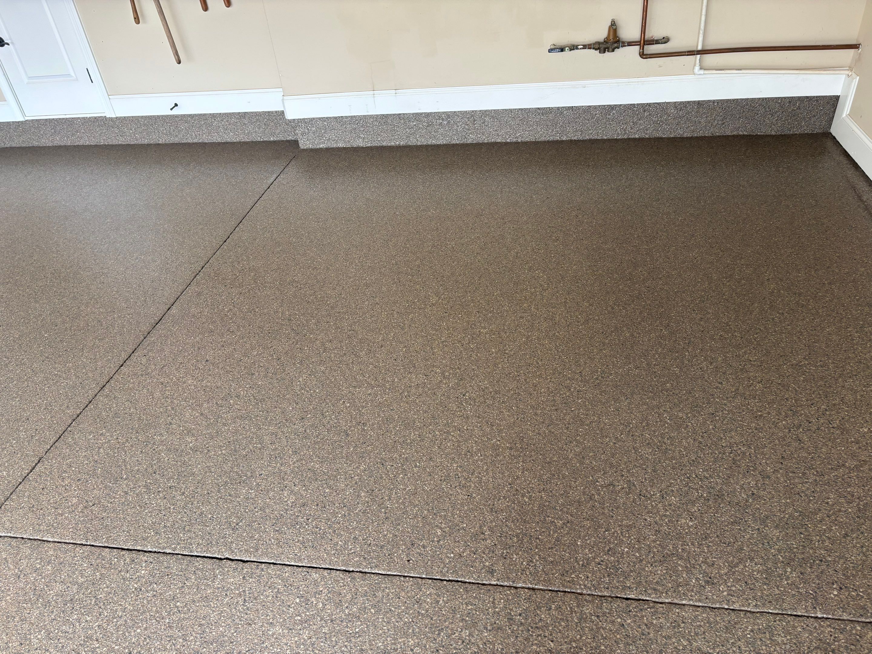 Obsidian Flake Garage Floor — Knoxville, TN by Elite Floor Solutions