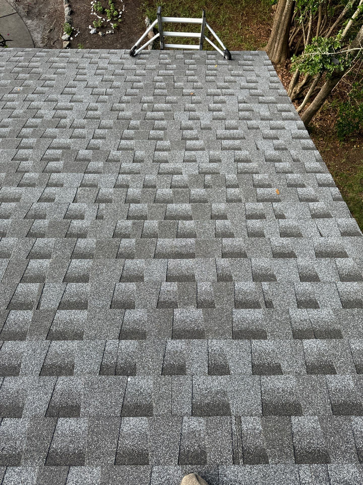 GAF HDZ - Pewter Gray by Linta Roofing Inc