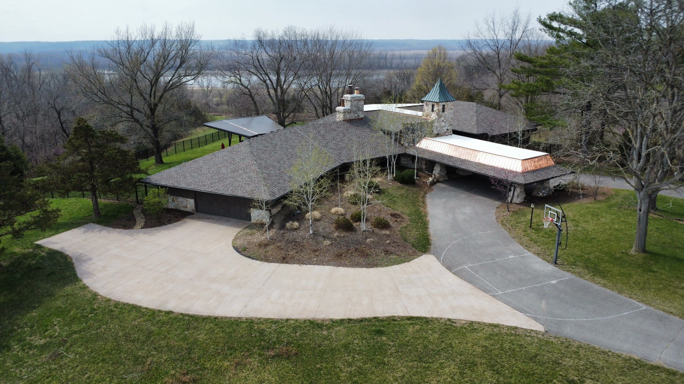 Residential Roofing Install - Atlas Pinnacle Pristine - Color Majestic Shake by Titan Commercial & Residential Roofing