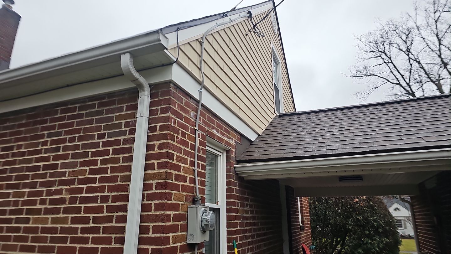 Siding, CertainTeed, Board & Batten, Color, Sandtone by Eagle Eye Roofing