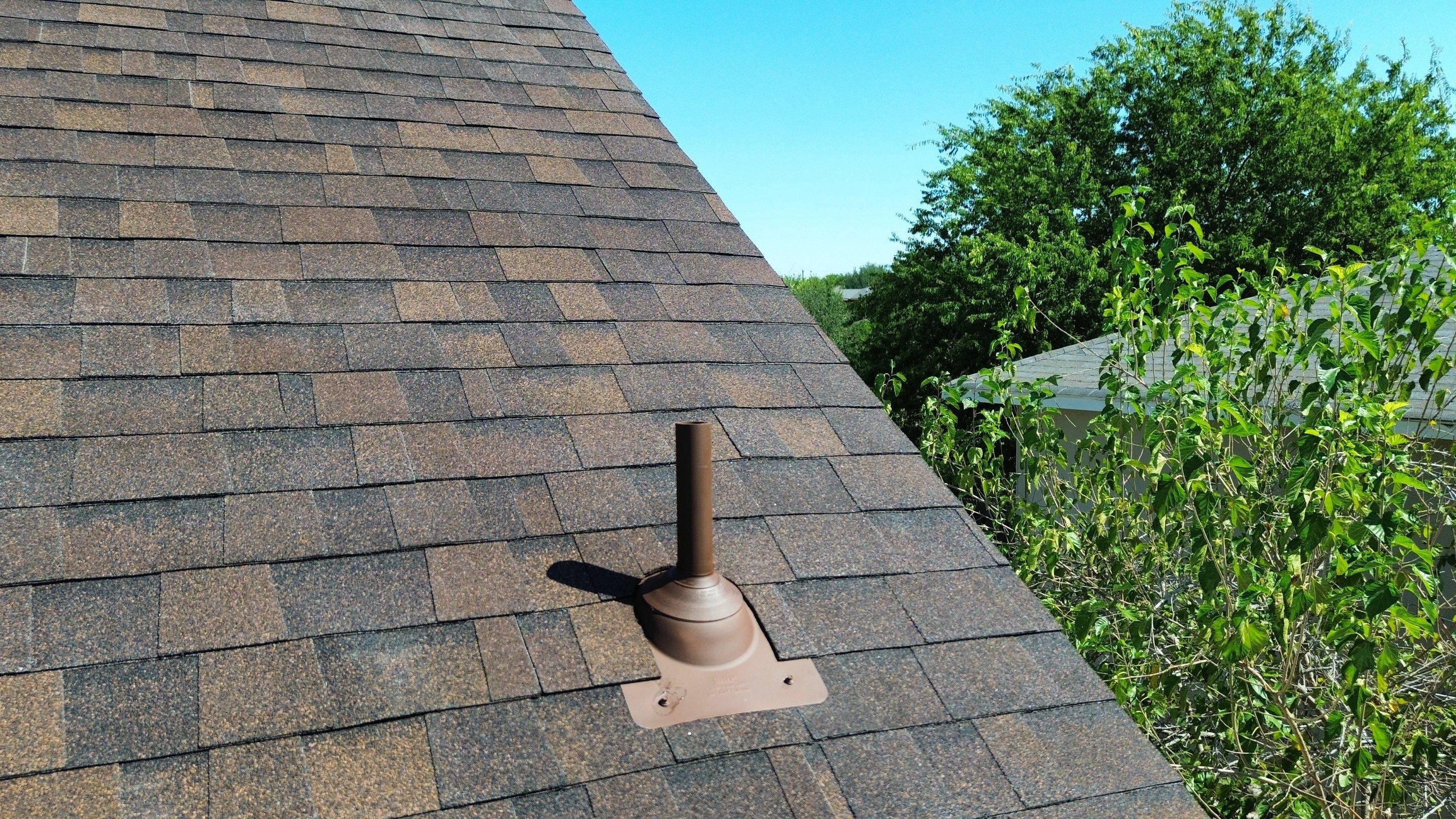 Residential Roof Replacement – Owens Corning Oakridge Brownwood in Pflugerville, TX by Kstylez Roofing & Construction