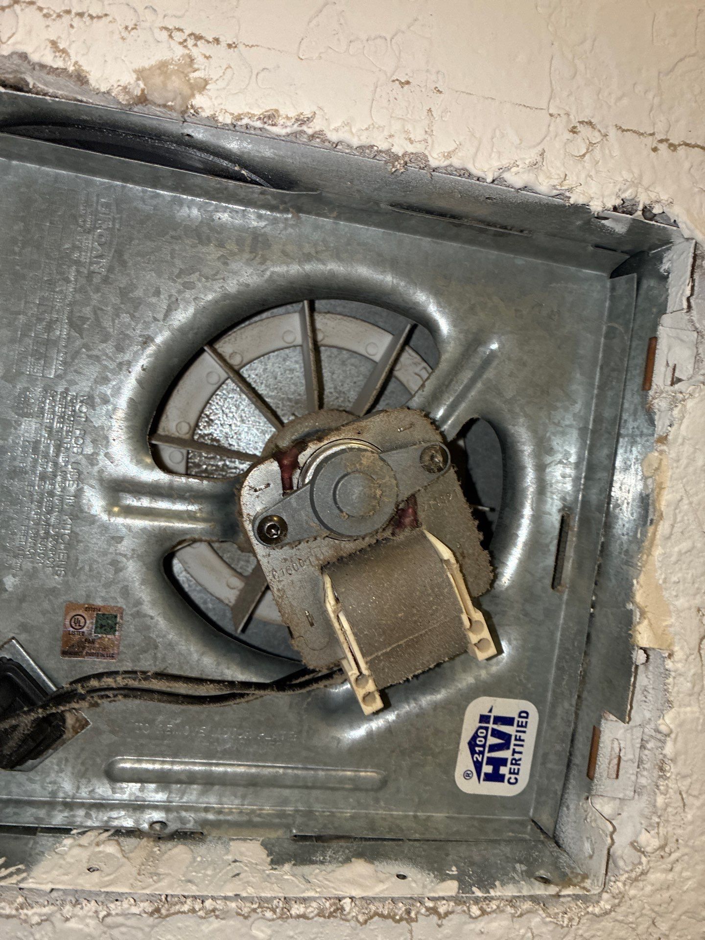 Air Duct Bath Fan Cleaning in Clermont by Hygienic Air, Inc