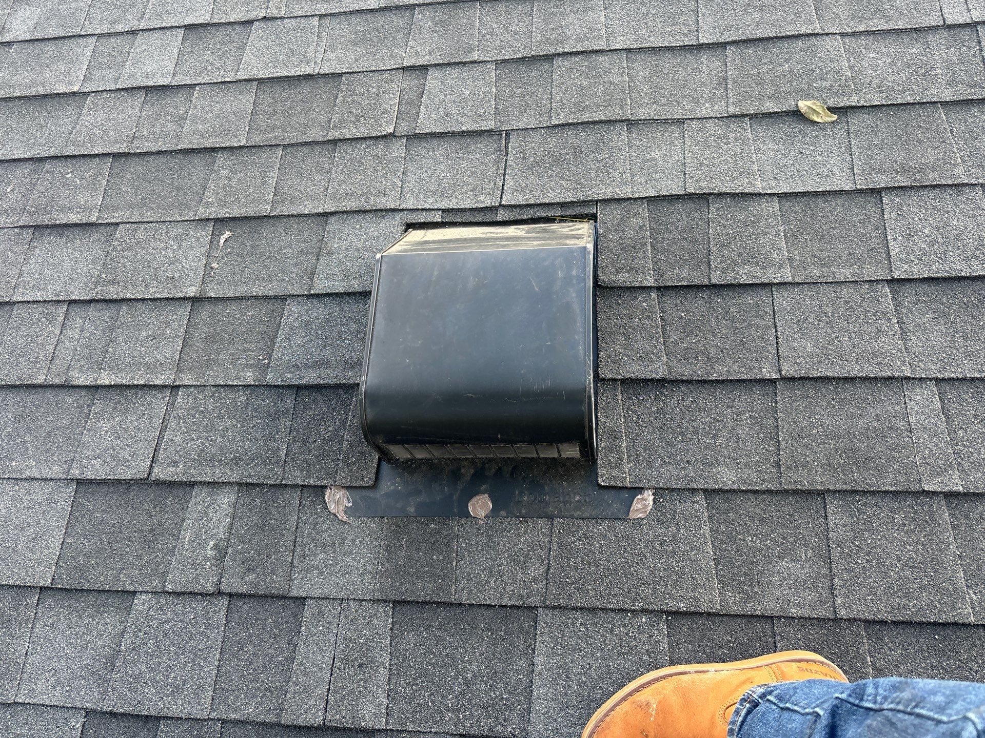 Residential Roofing Installation using Owen's Corning Duration (Lifetime) Shingles by Roof Repair Company