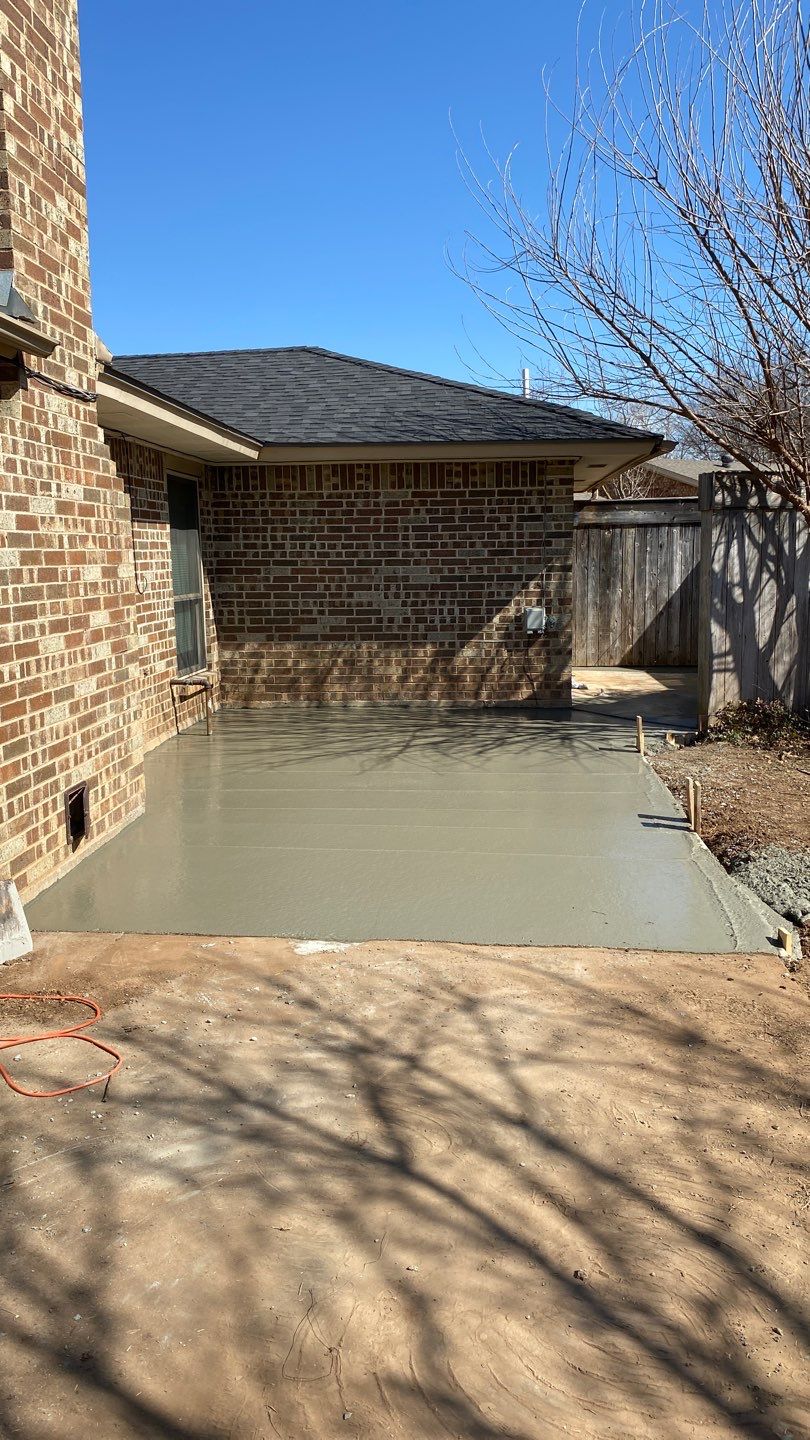 Concrete Patio by Clays Services Inc