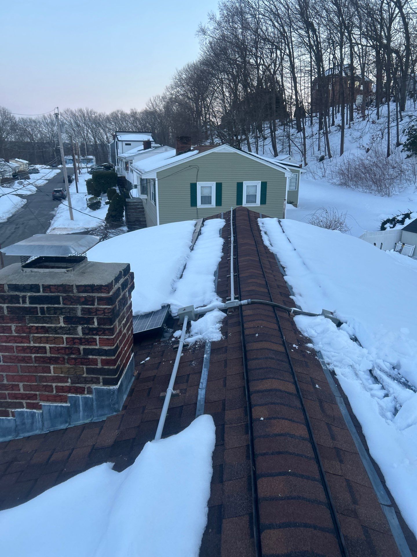 Ice Dam Removal & Snow Removal in Woburn, MA by Mighty Dog Roofing of Greater Middlesex County