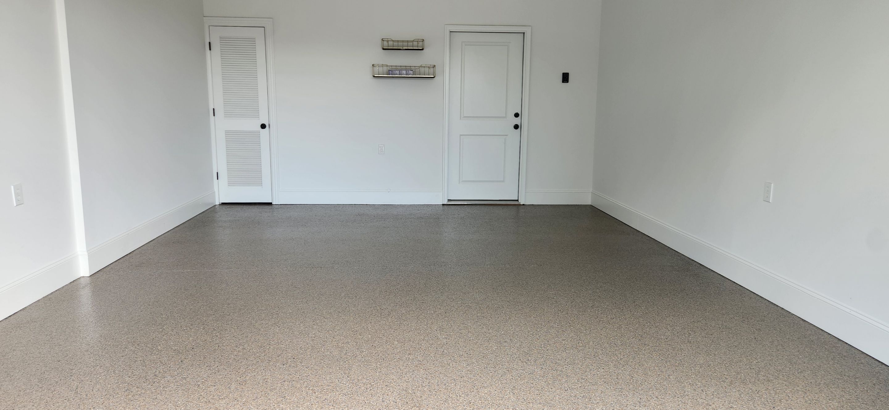 Garage using Obsidian by Elite Floor Solutions