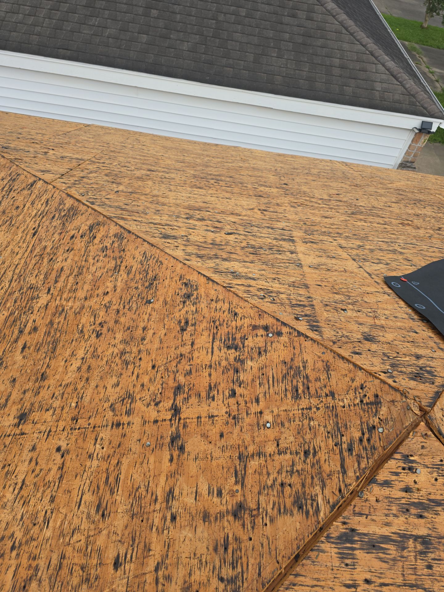 Roof Replacement Houston by Roof Repair Company